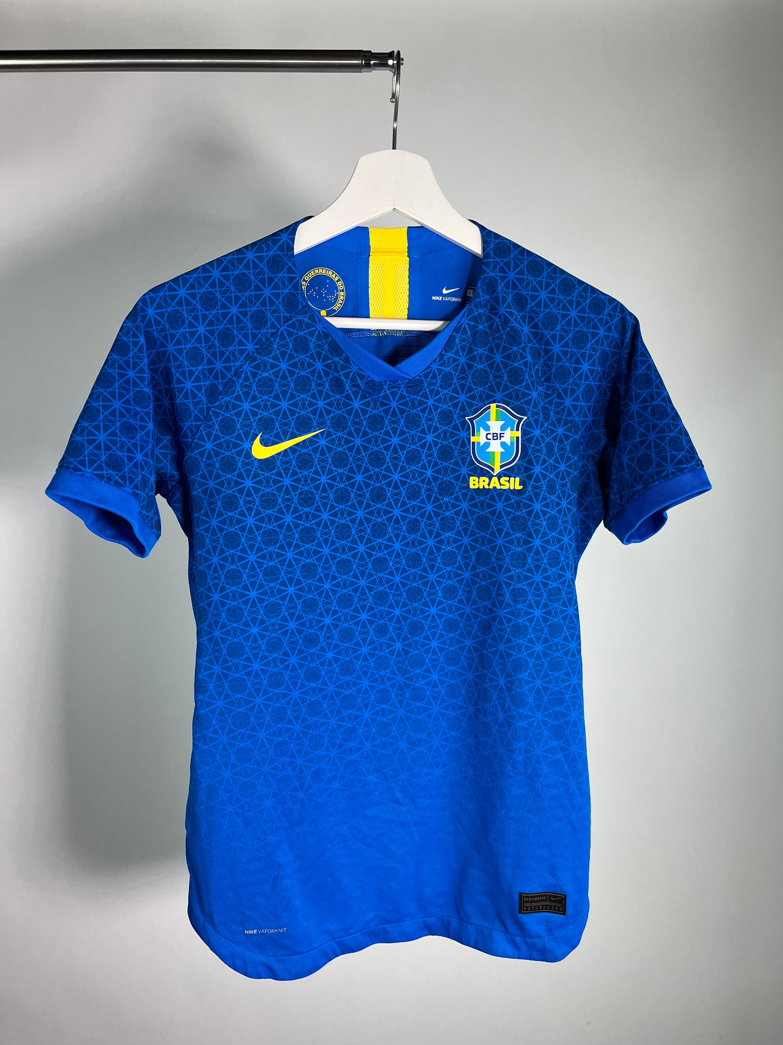 Jersey Brasil Visita 2019 2020 Utilería (S Mujer)