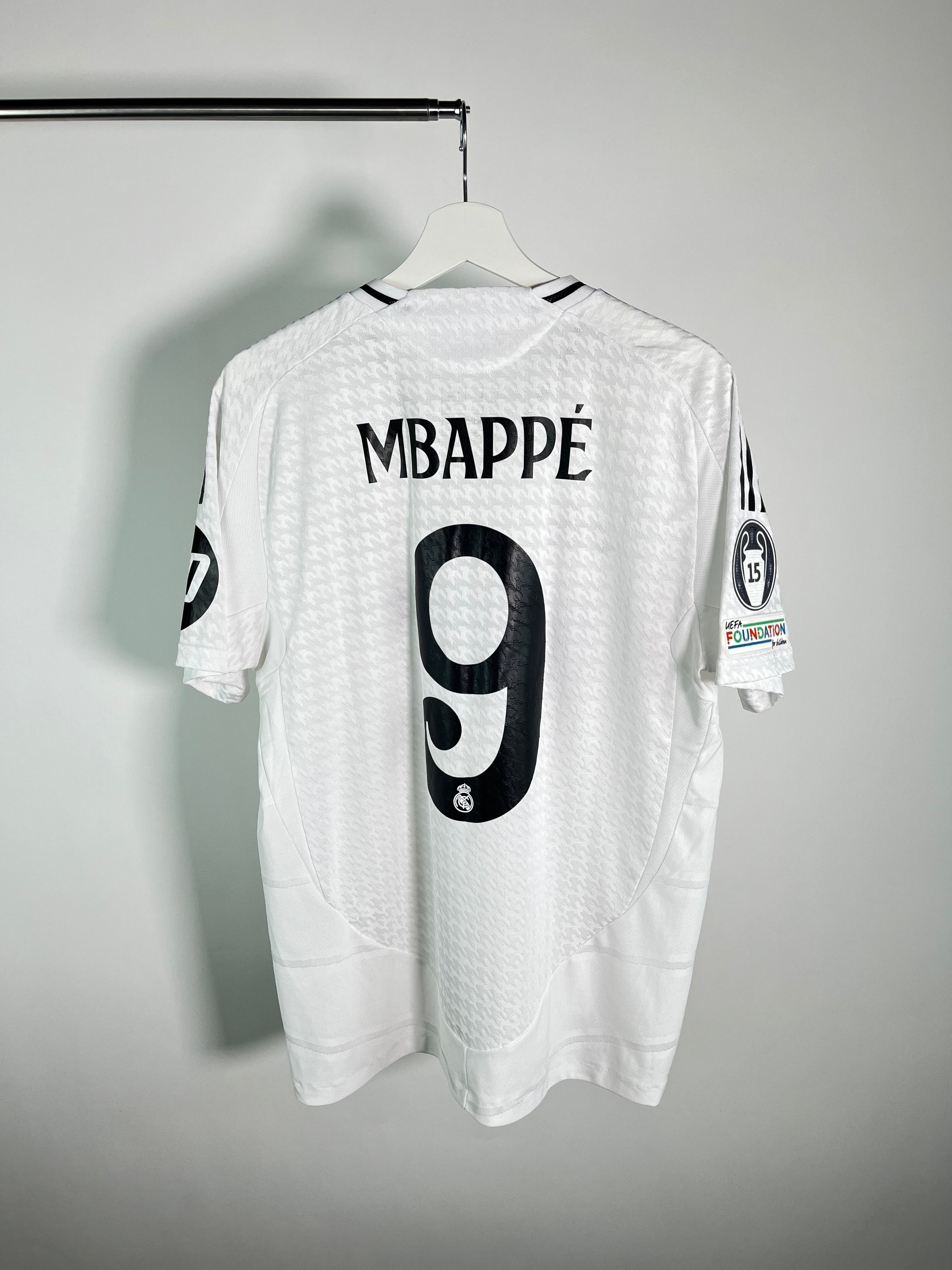 Jersey Real Madrid Local 2024 2025 Versión Jugador Kylian Mbappé (L)