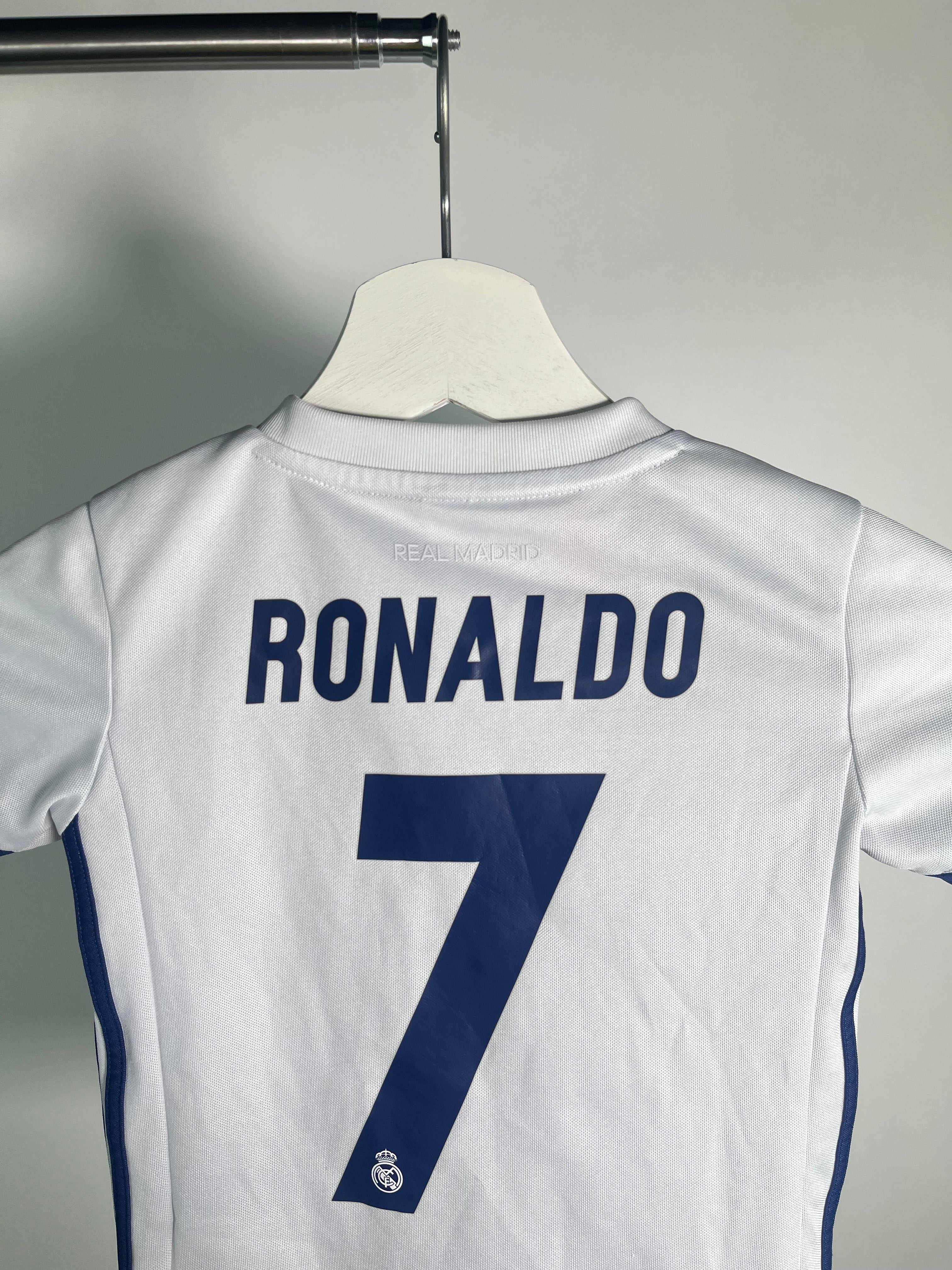Jersey Real Madrid Local 2016 2017 Cristiano Ronaldo (12-18 Meses)