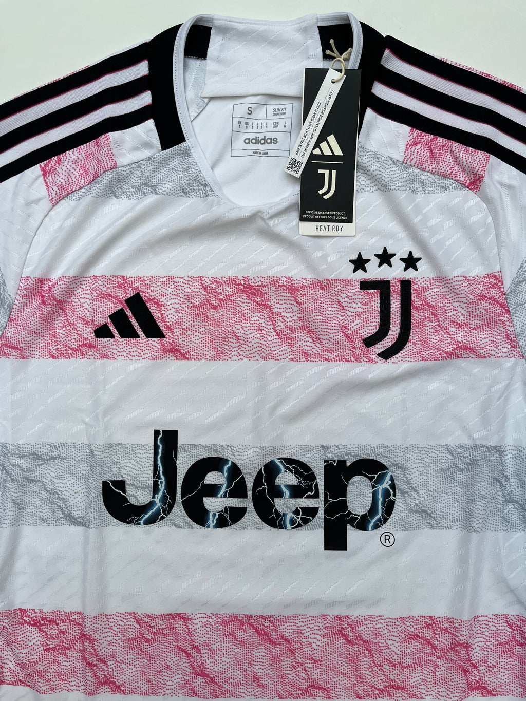 Jersey Juventus Visita 2023 2024 Versión Jugador (S)