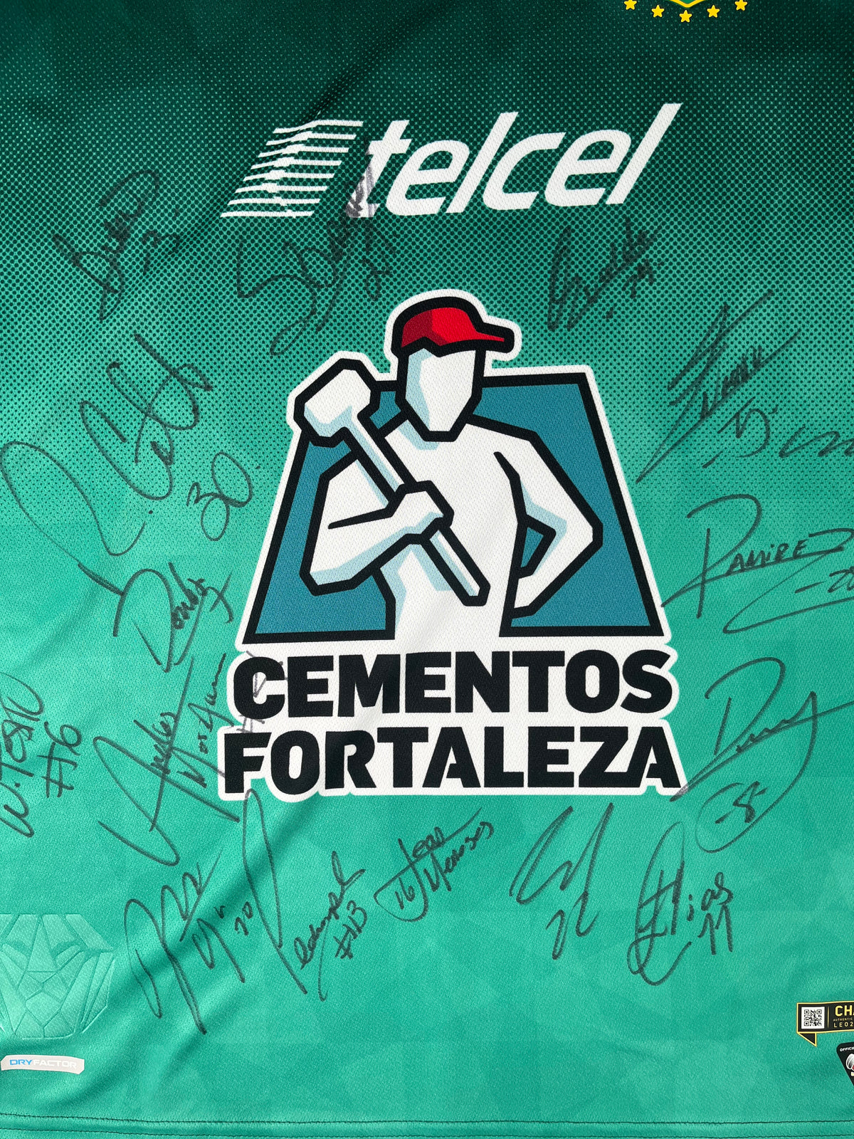Jersey León Local 2021 2022 *C/Etiquetas* Autografiada (L)