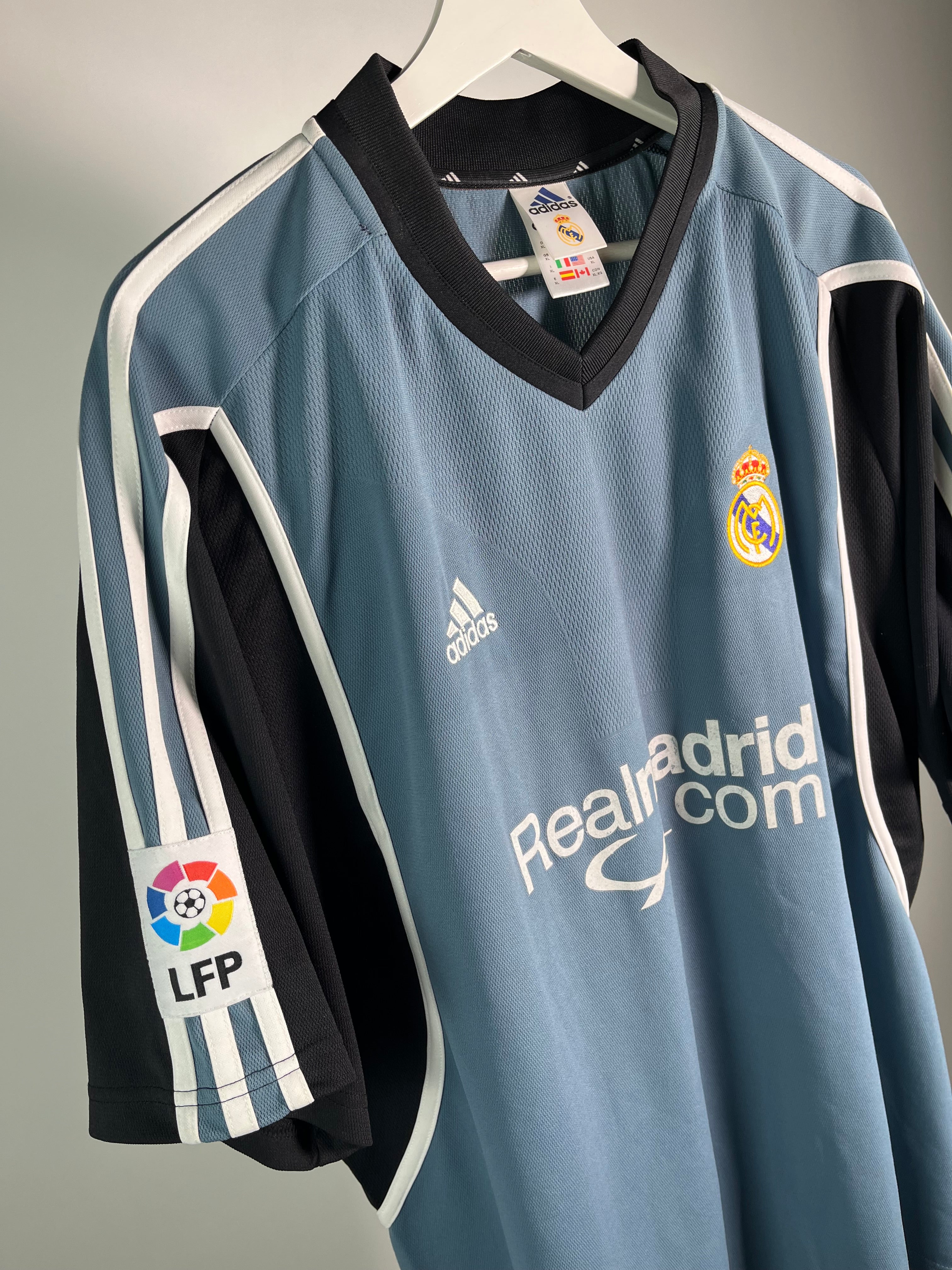 Jersey Real Madrid Tercera 2001 2002 Luis Figo (XL)
