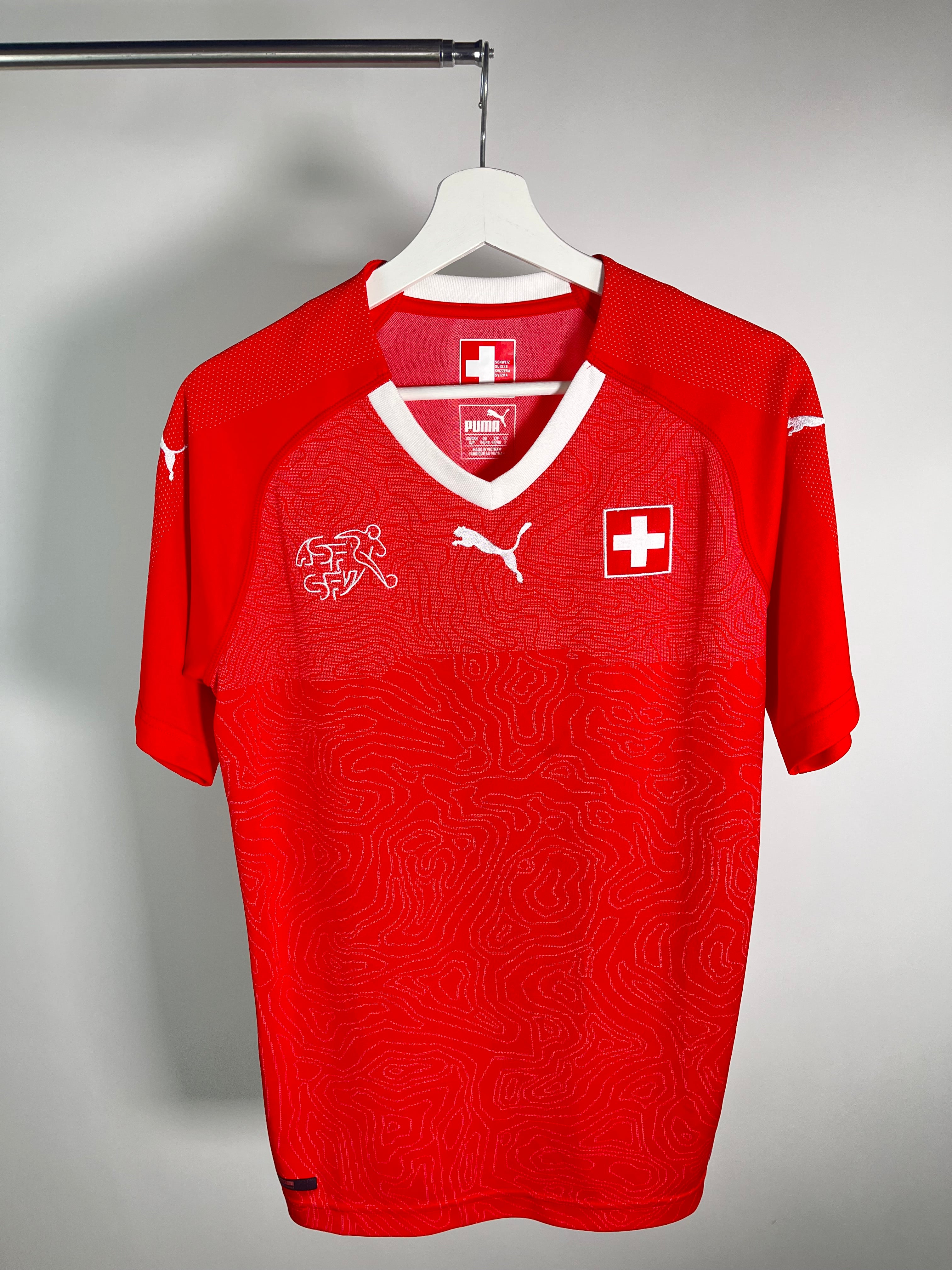 Jersey Suiza Local 2018 2020 (S)
