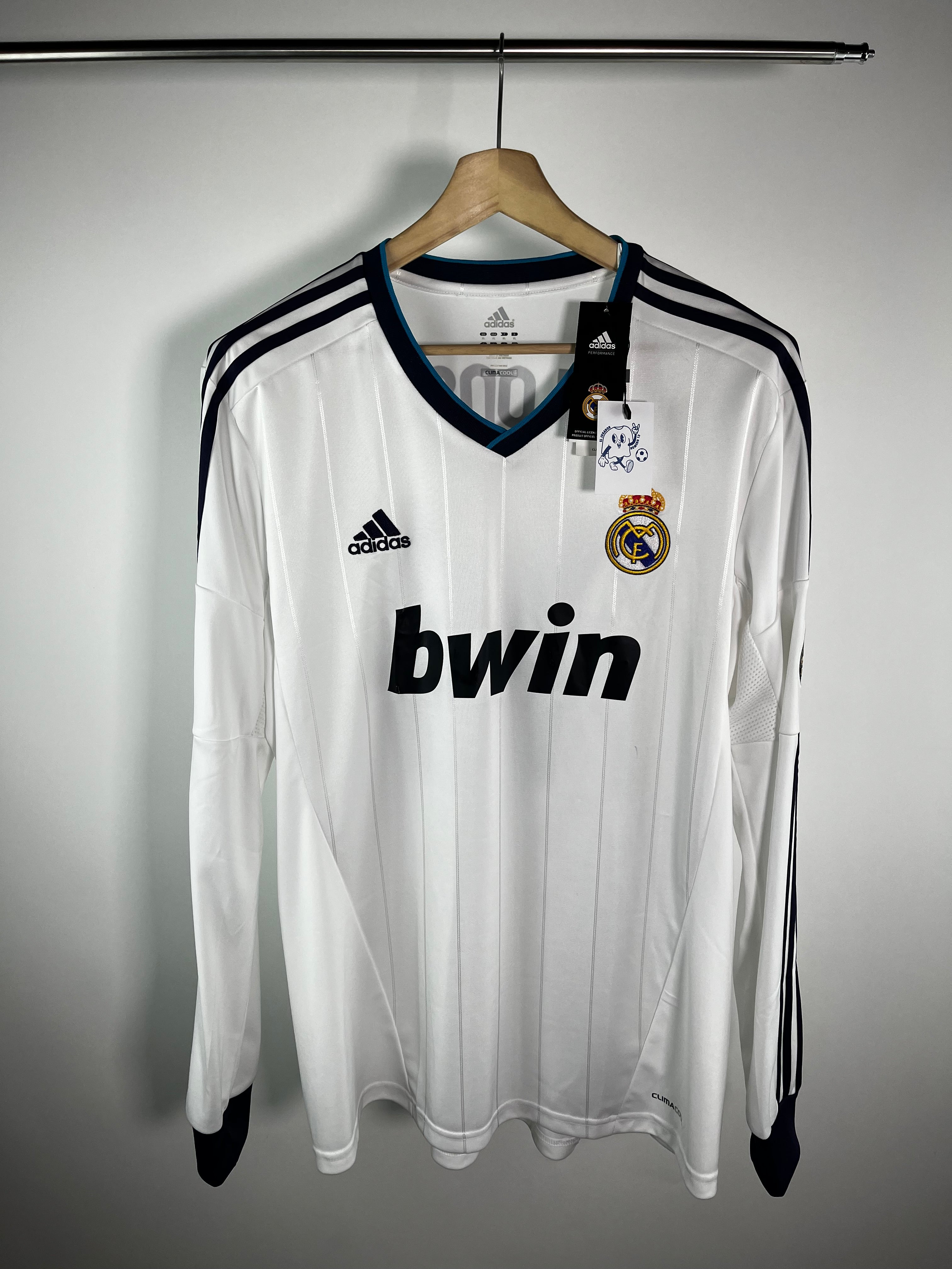 Jersey Real Madrid Local 2012 2013 Manga Larga *C/Etiquetas* Xabi Alonso (XL)