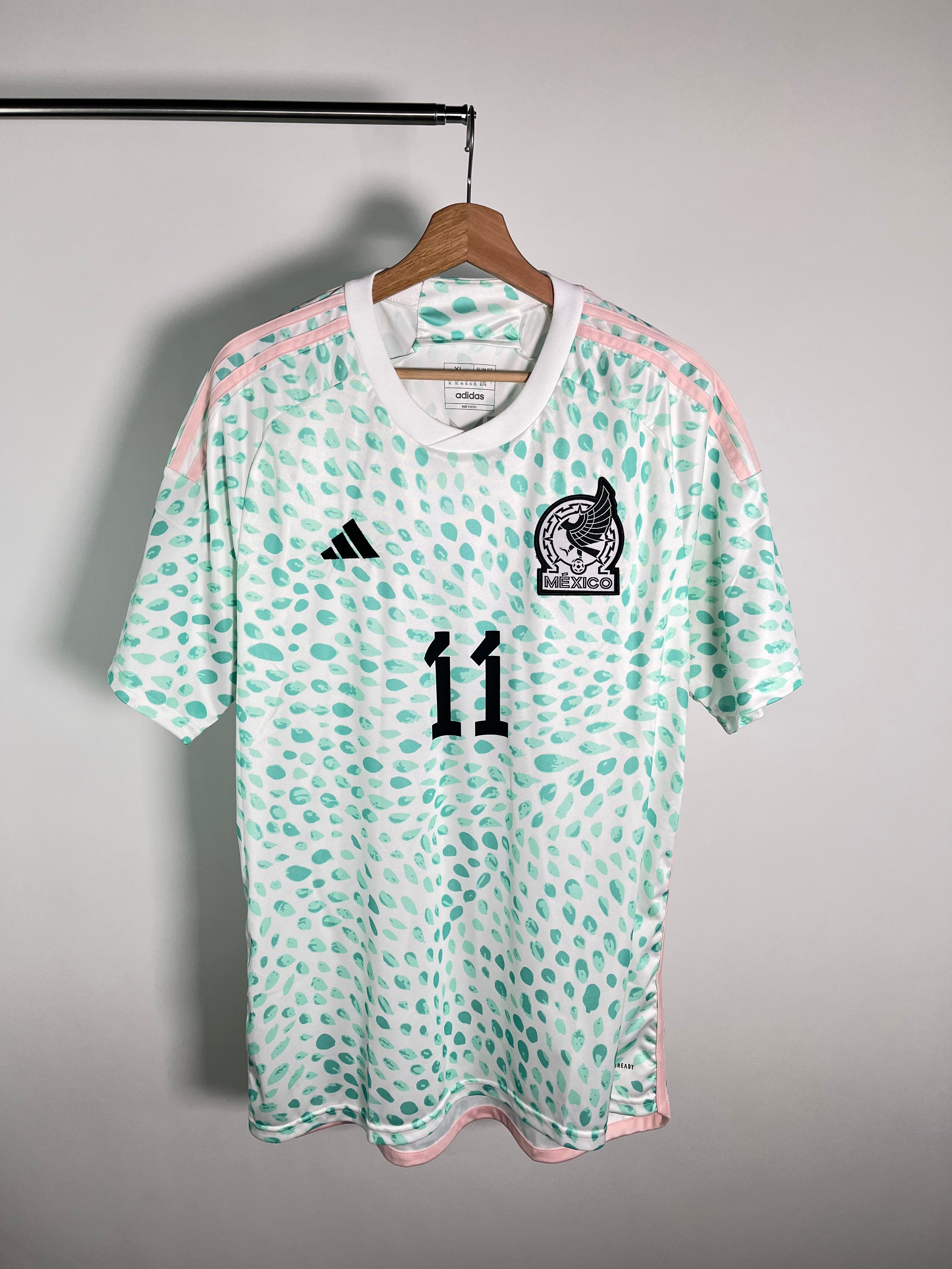 Jersey México Visita especial 2023 2024 Santiago Giménez (XL)