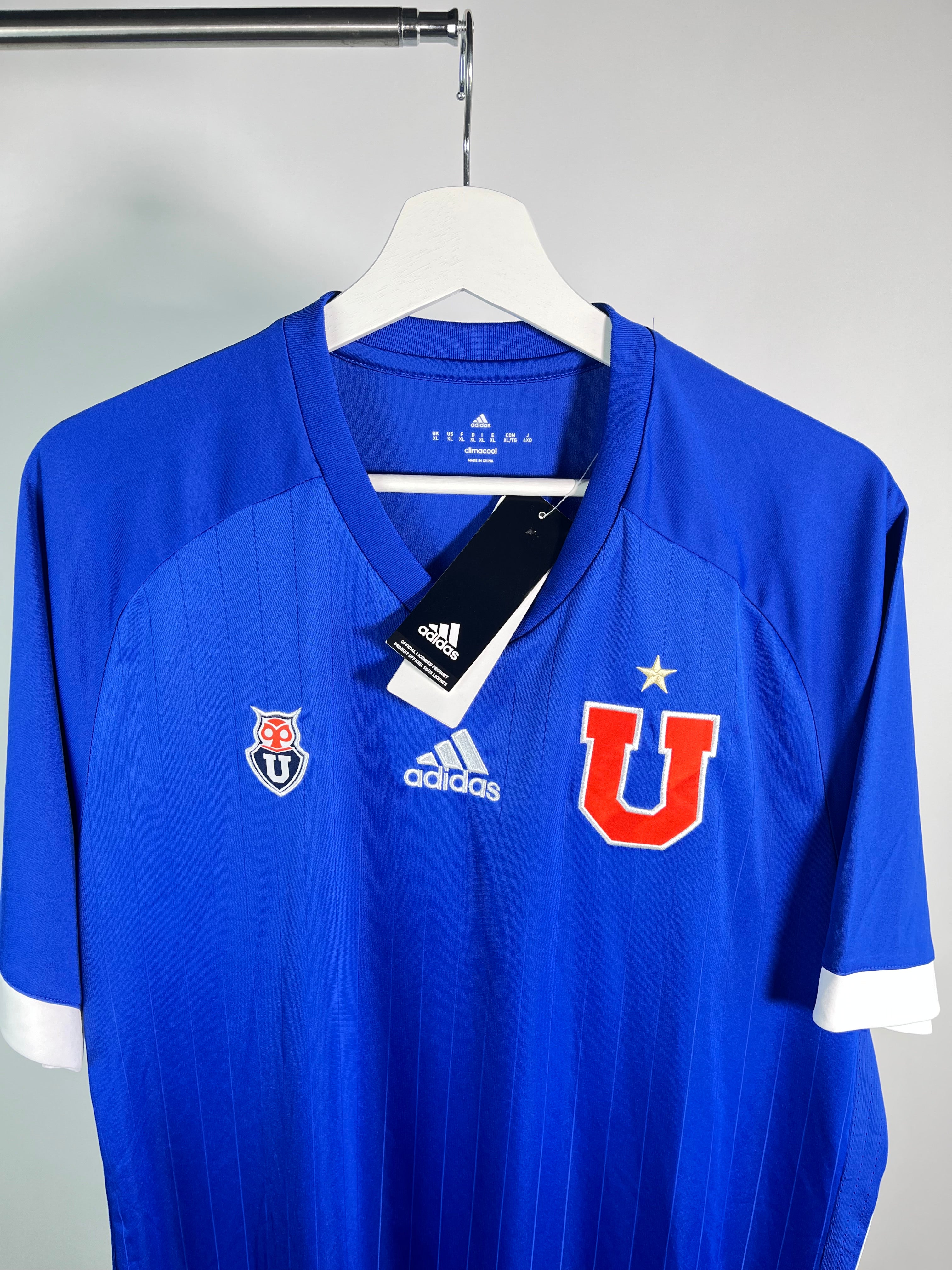 Jersey Universidad de Chile 2017 2018 *C/Etiquetas* (XL)