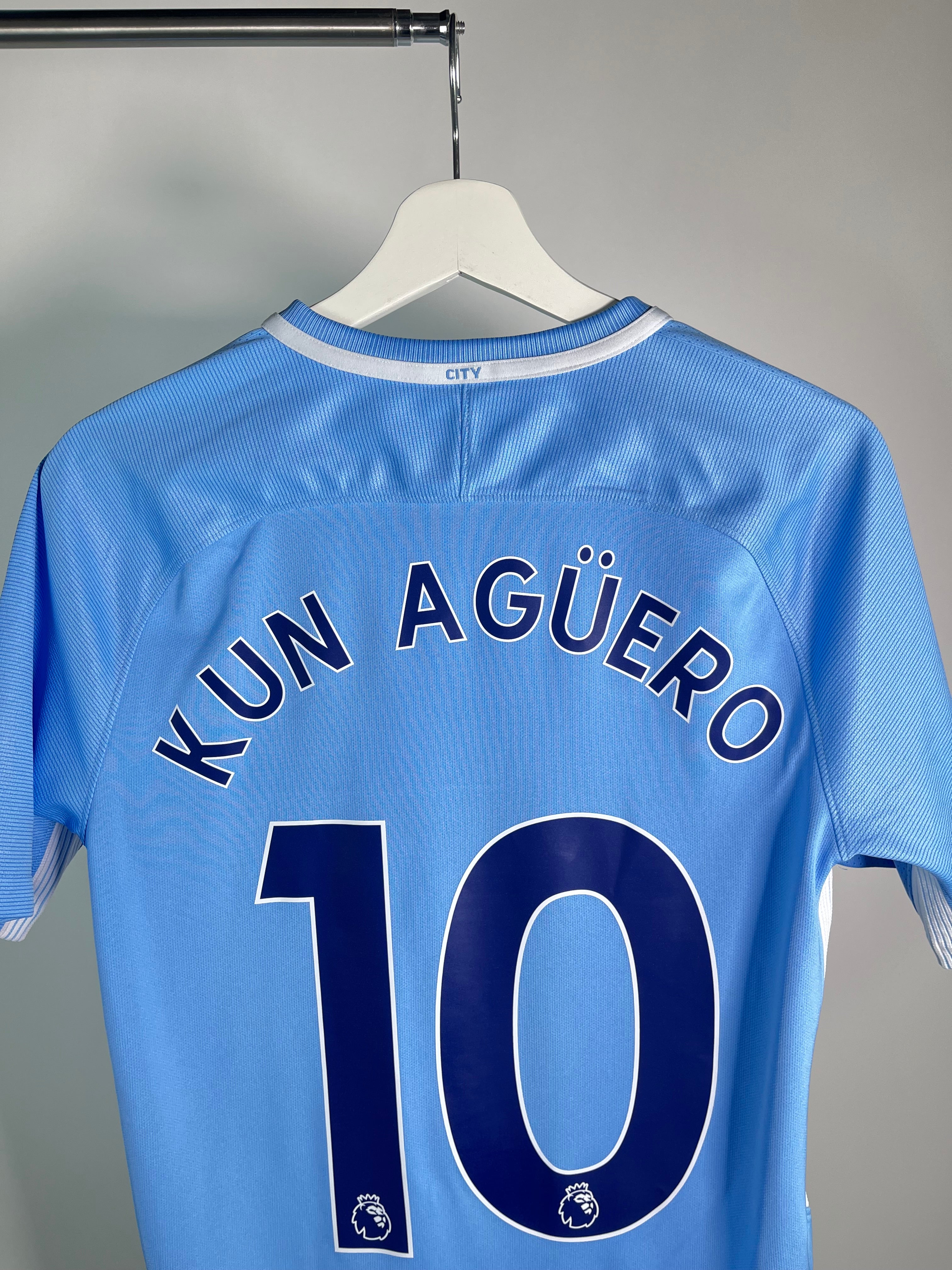 Jersey Manchester City Local 2017 2018 Kun Aguero (S)