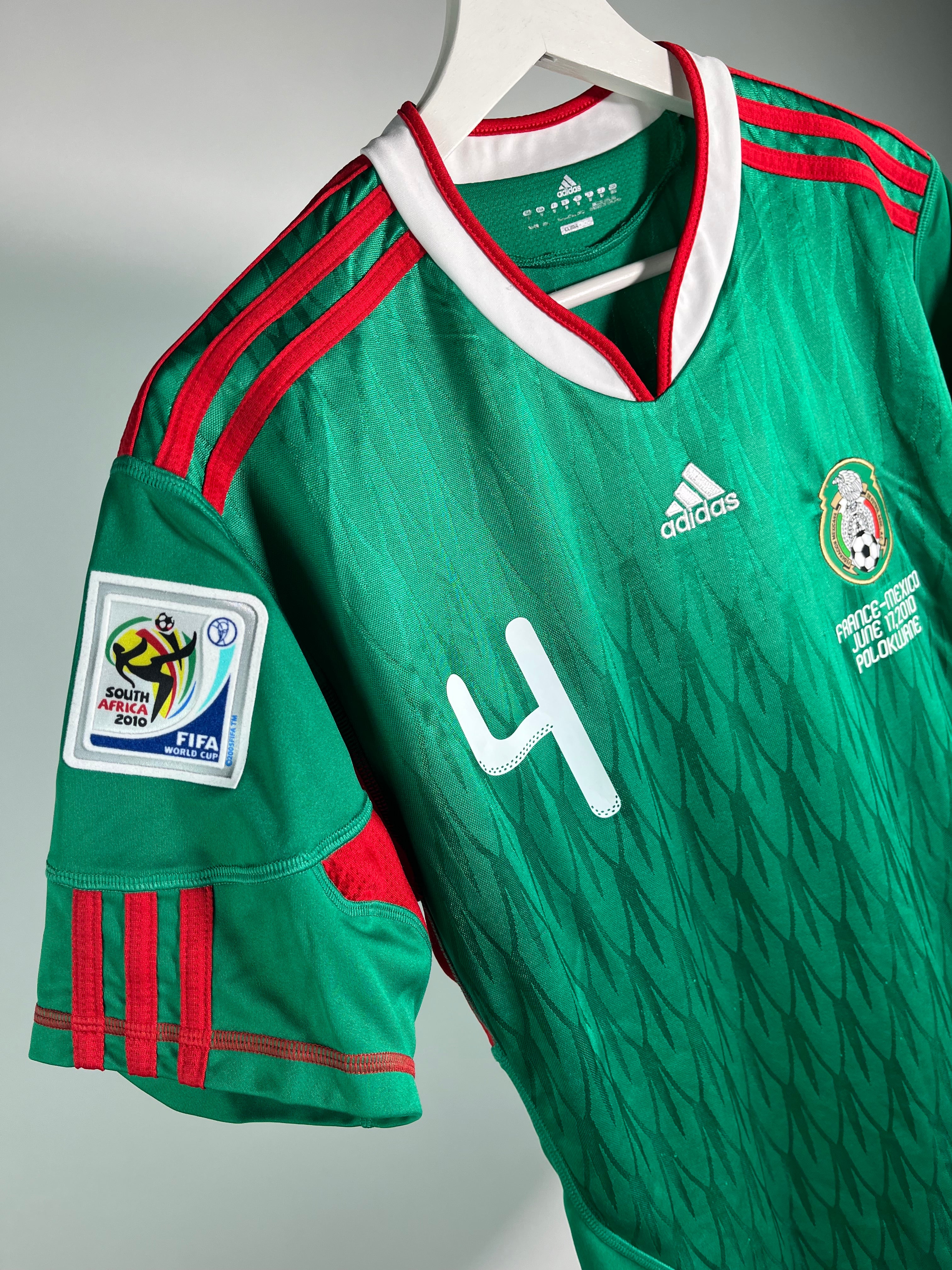Jersey México Local 2010 2011 *Match Detail vs Francia* Rafael Márquez (M Mujer)