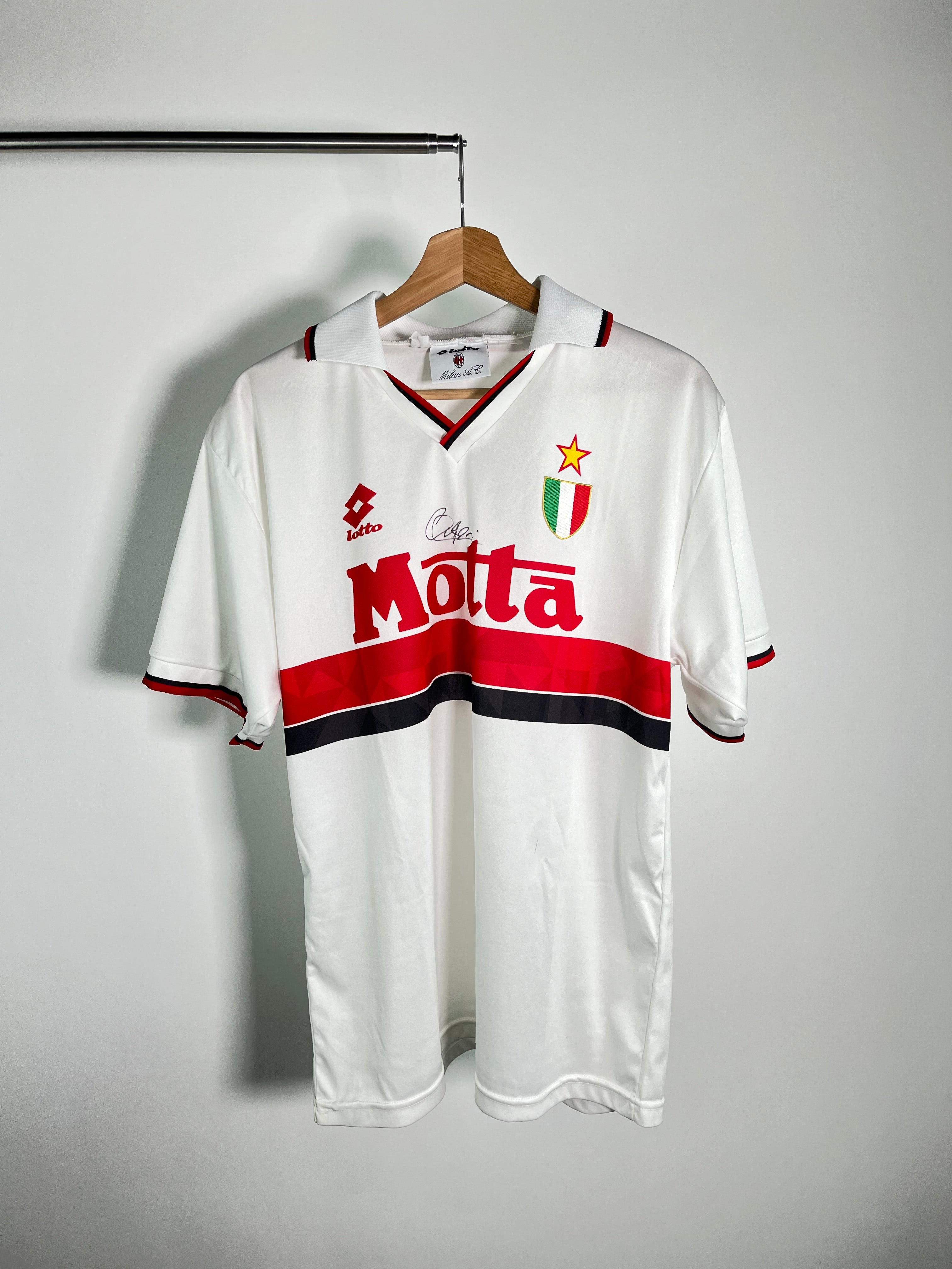 Jersey AC Milan Visita 1993 1994 Autografiado por Franco Baresi (M)