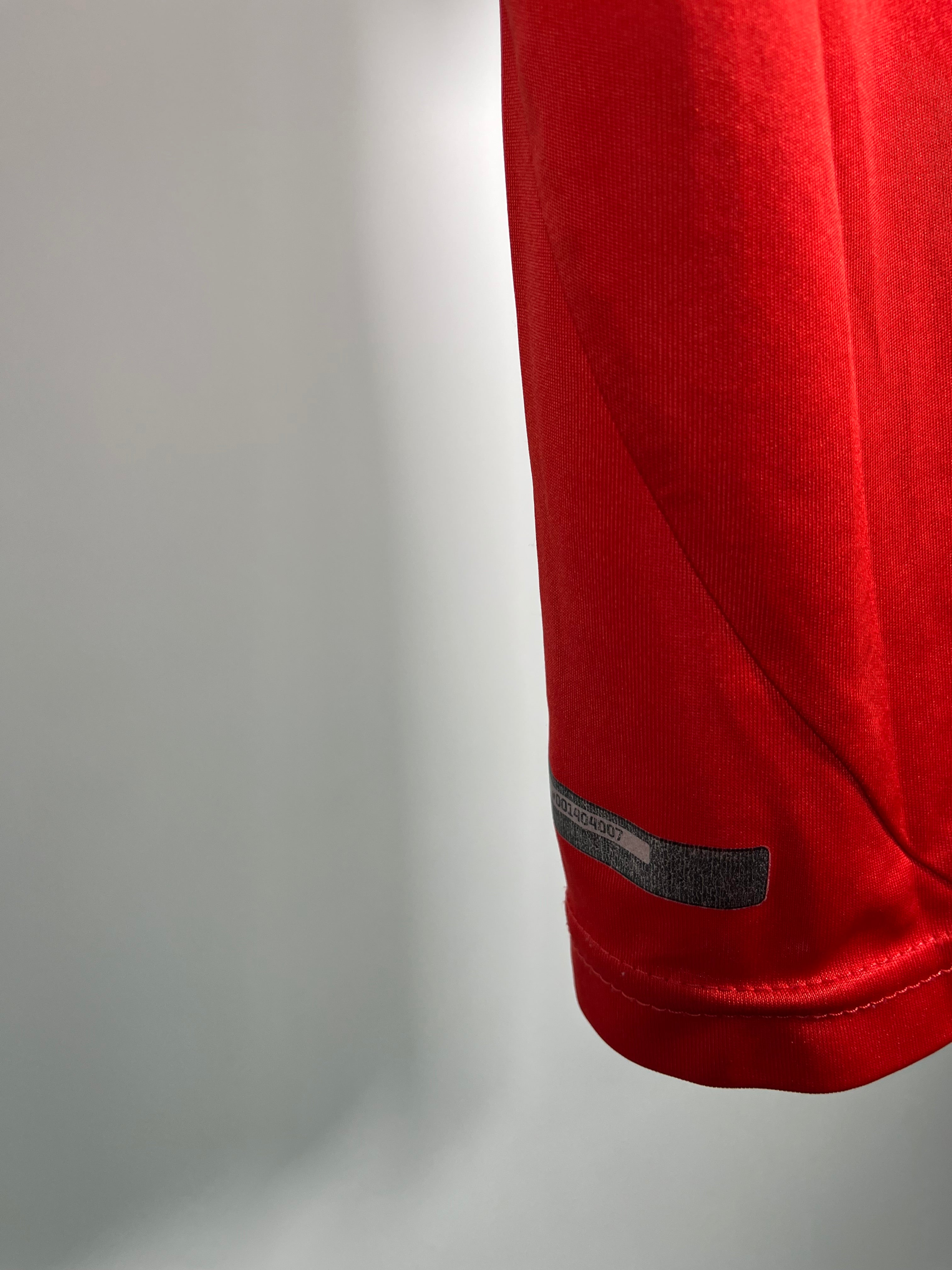 Jersey Suiza Local 2014 2016 (L)