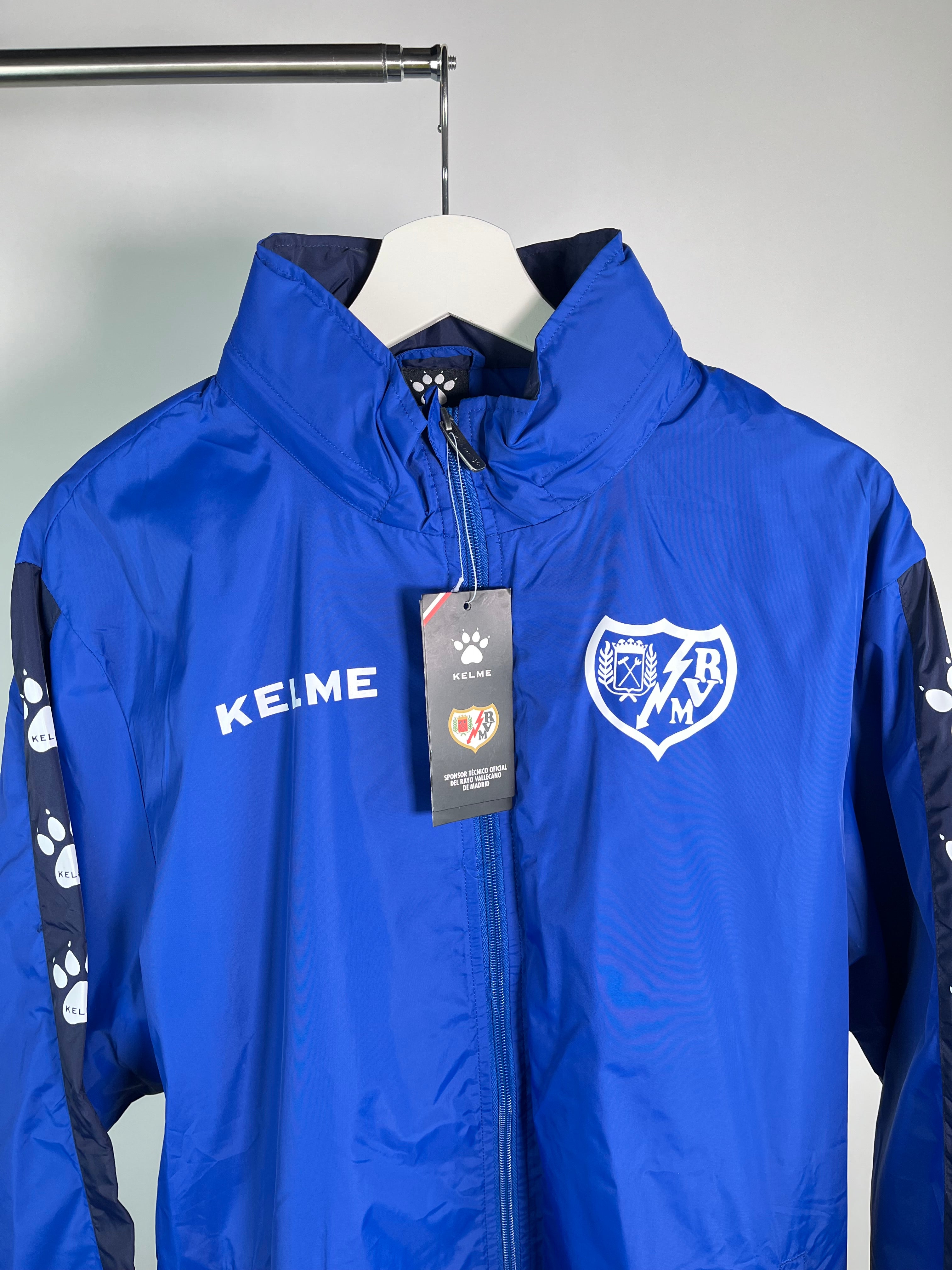 Chamarra Rayo Vallecano 2019 2020 *C/Etiquetas* (L)