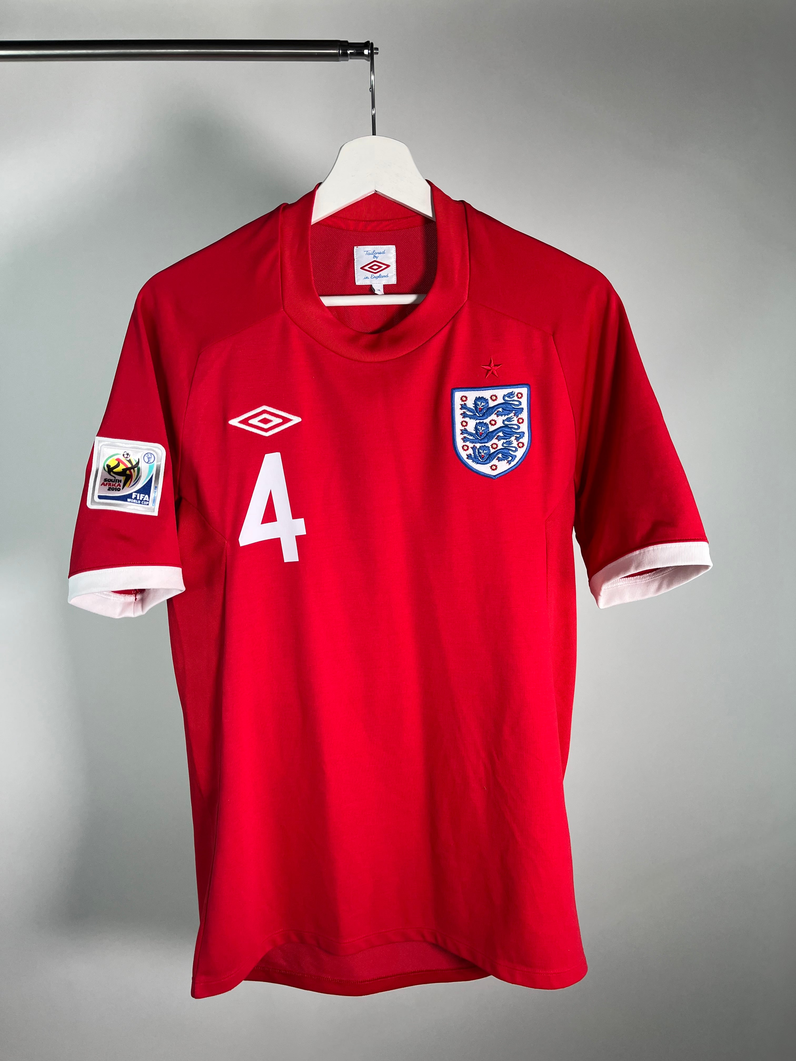 Jersey Inglaterra Visita 2010 2012 *Mundial Sudáfrica* Steven Gerrard (S)