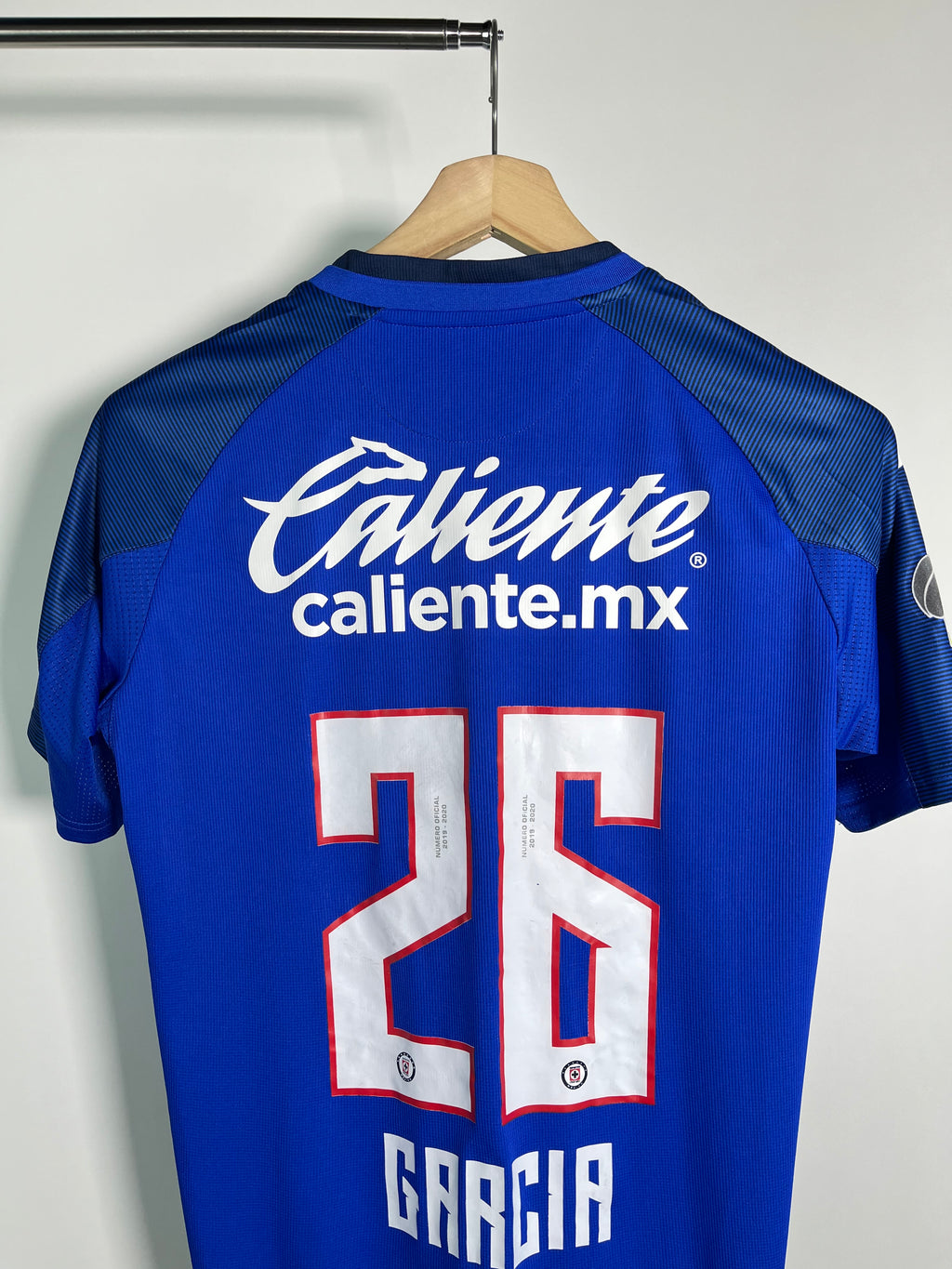 Jersey Cruz Azul Local 2019 2020 Utilería Amaury García (S)