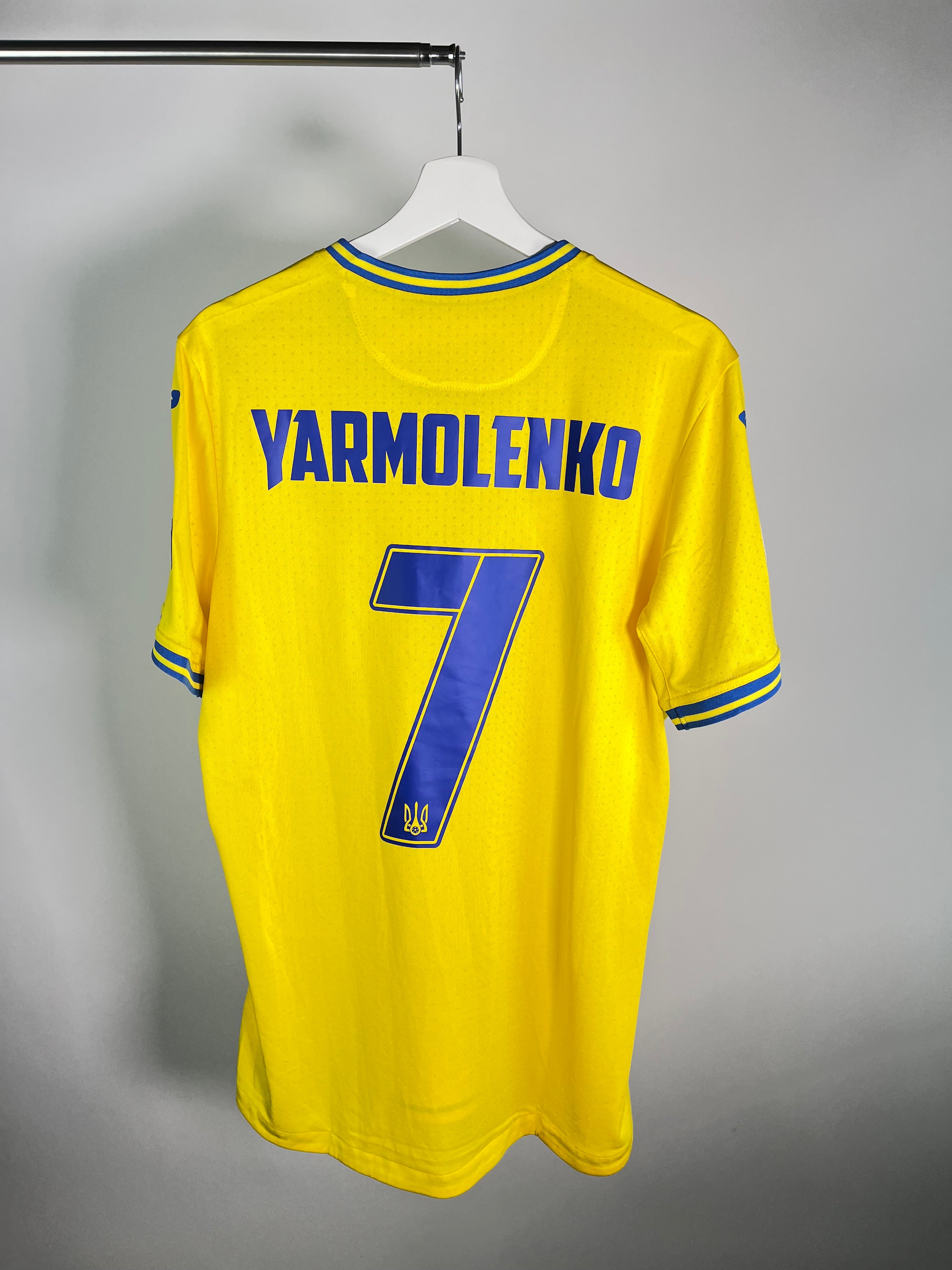 Jersey Ucrania Local 2021 2022 Match Detail vs Inglaterra Andriy Yarmolenko (L)