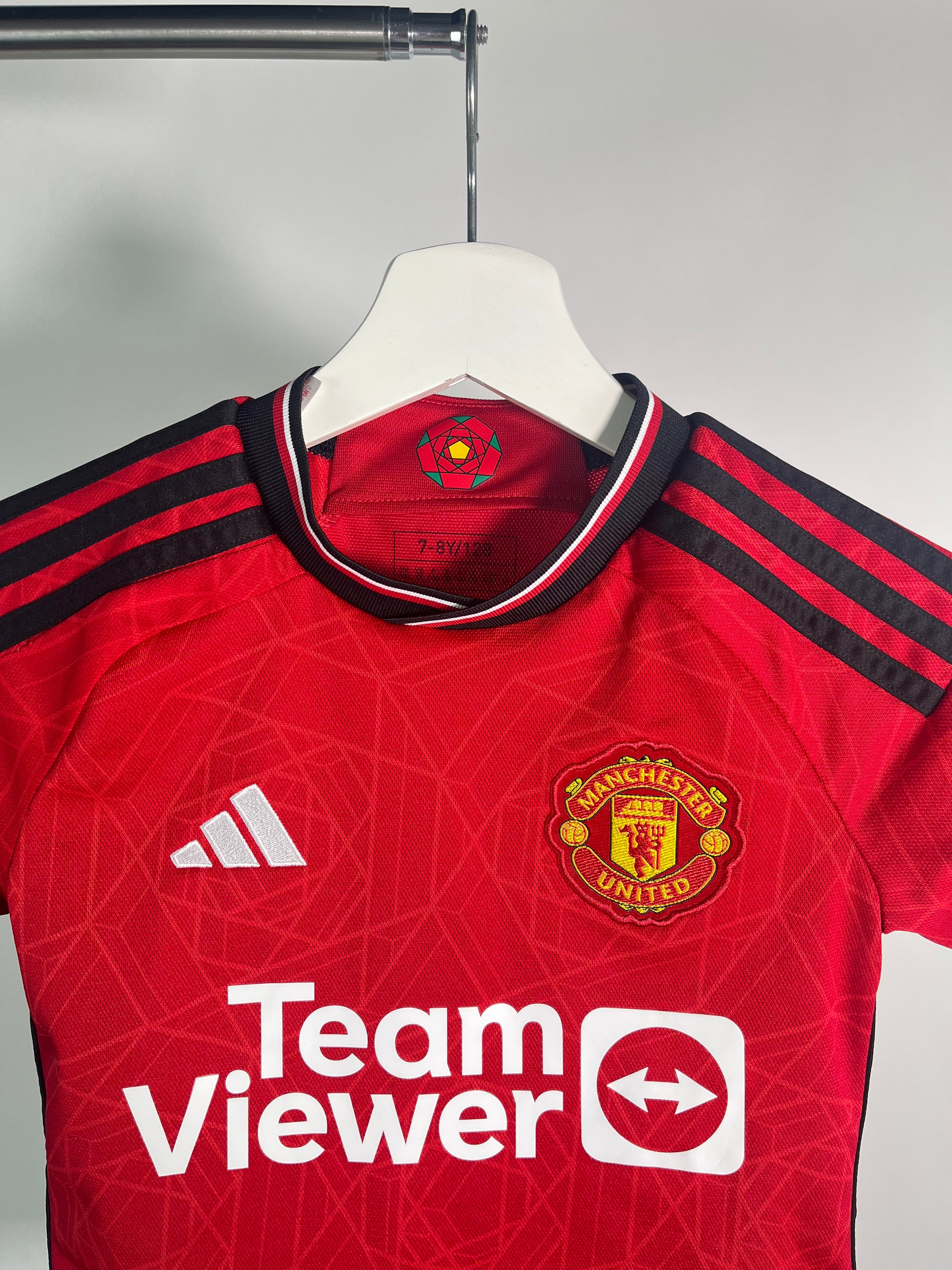 Jersey Manchester United Local 2023 2024 (S Niño)