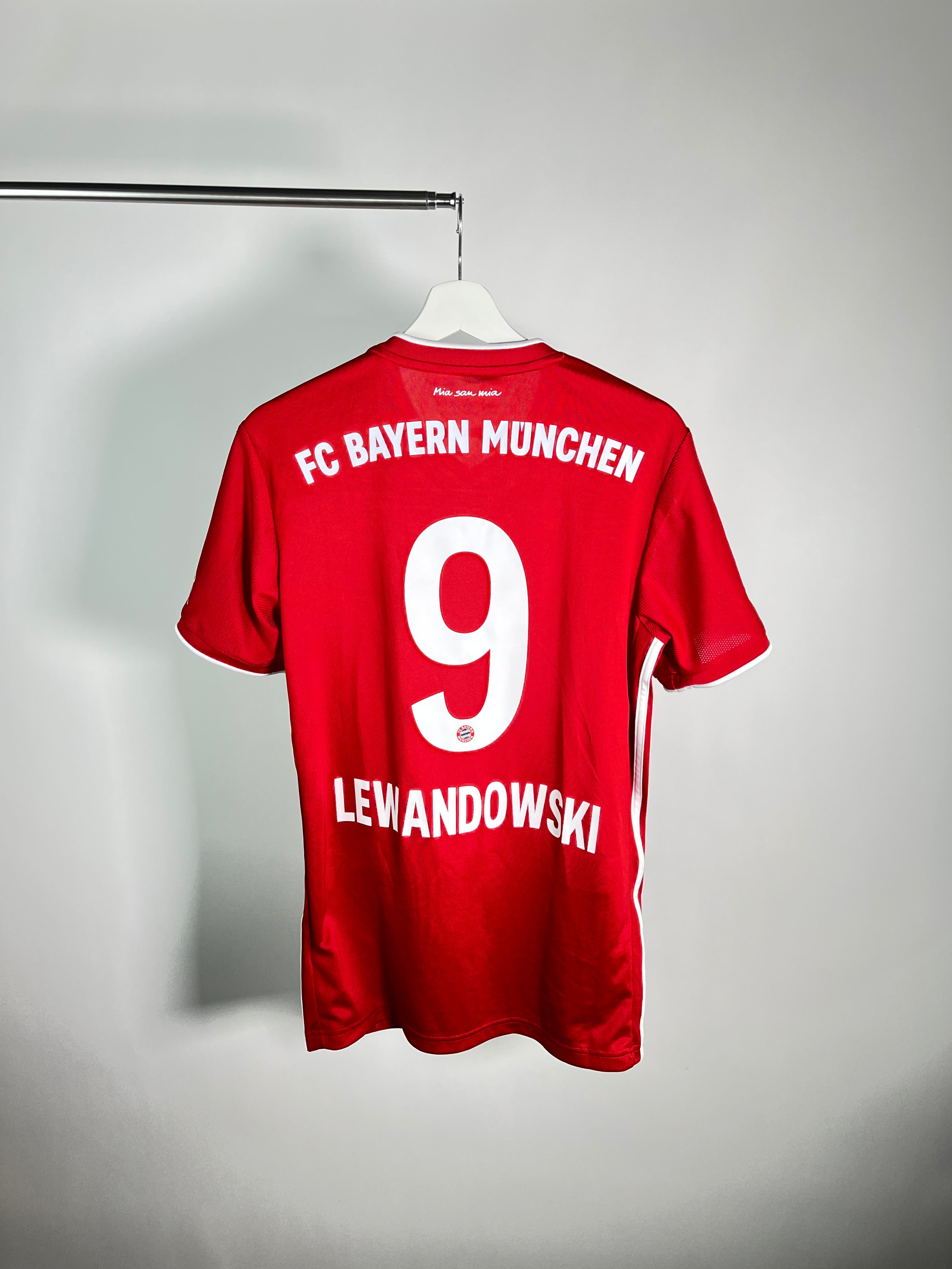 Jersey Bayern Munich Local 2020 2021 Robert Lewandowski (M)