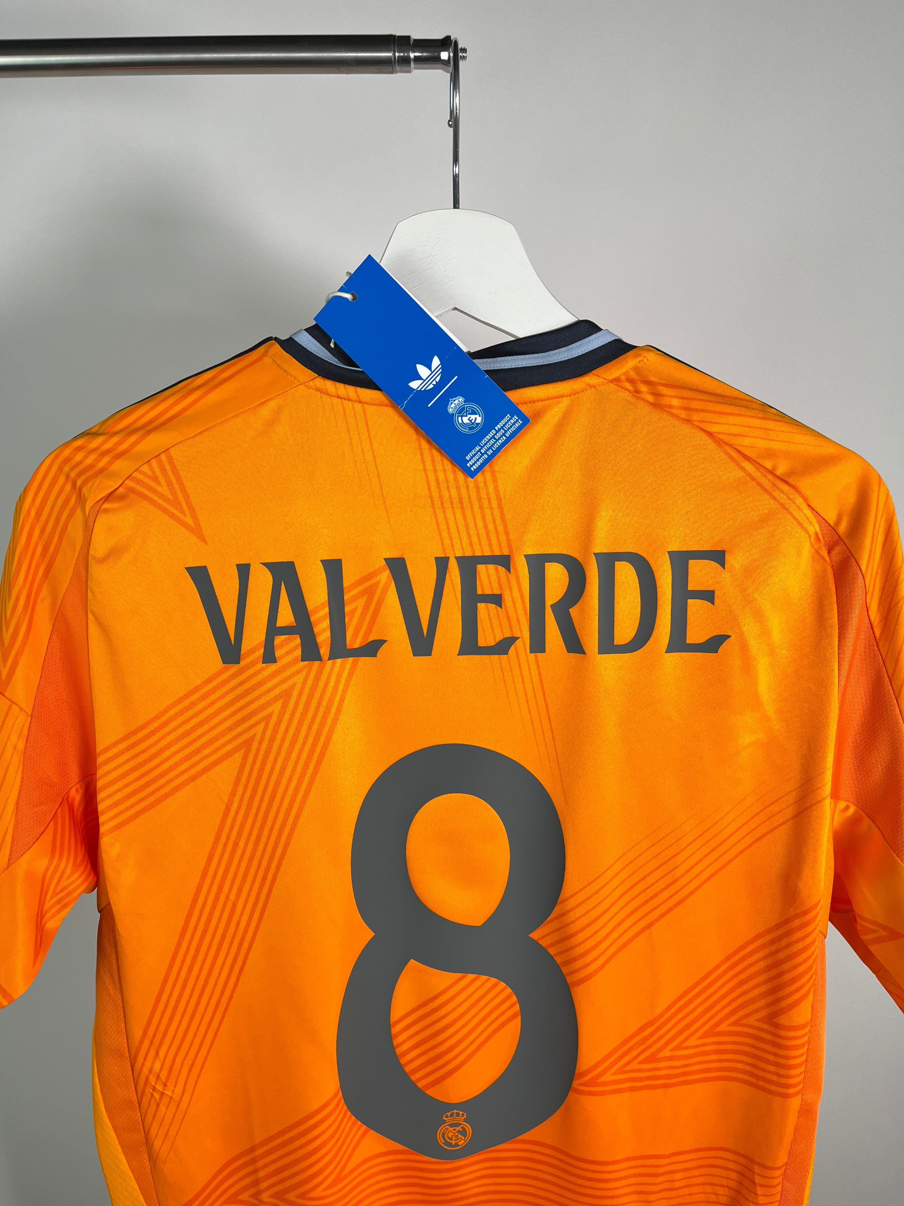 Jersey Real Madrid Vista 2024 2025 Federico Valverde *C/Etiquetas* (M)