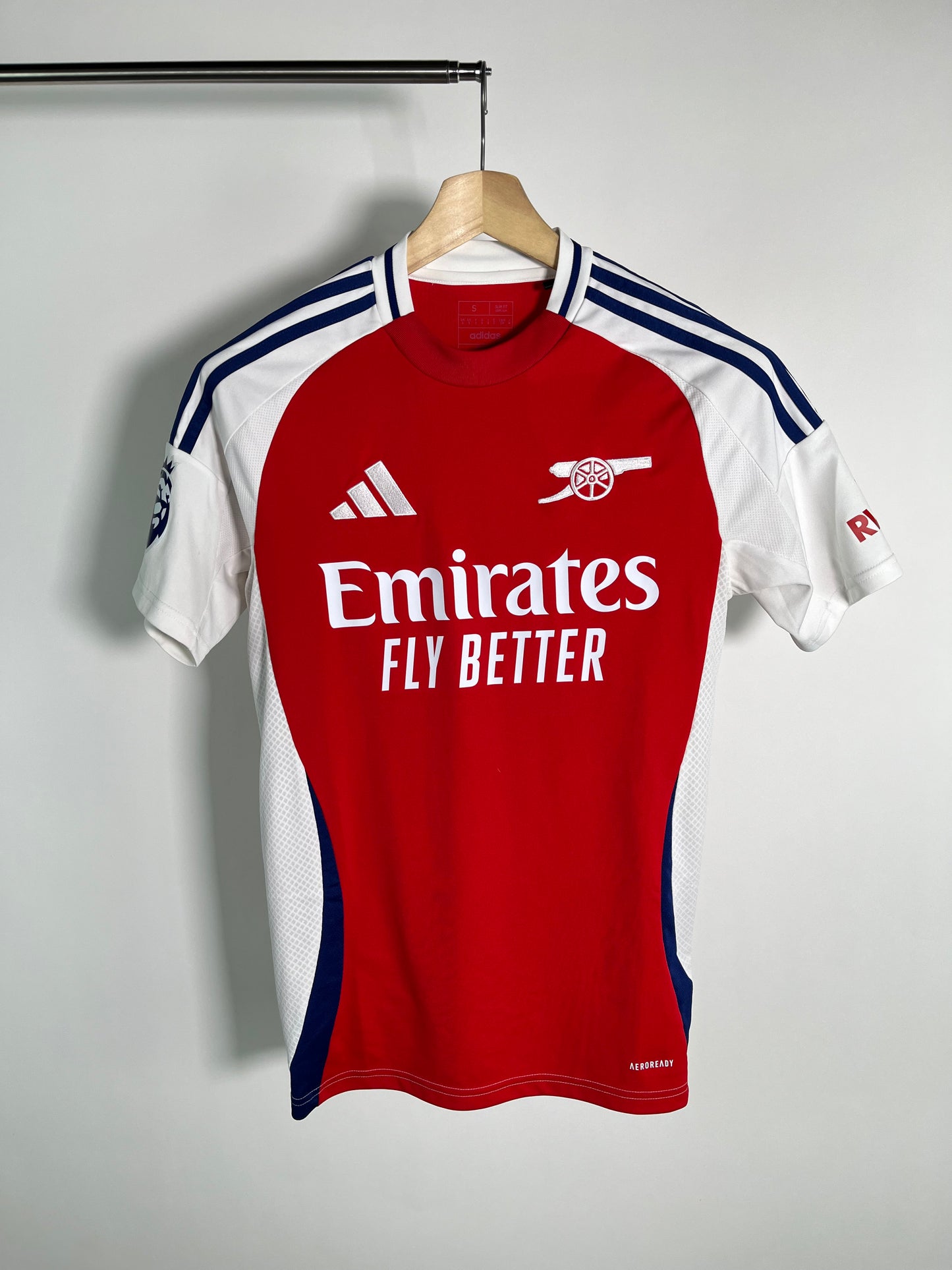Jersey Arsenal Local 2024 2025 Bukayo Saka (S)