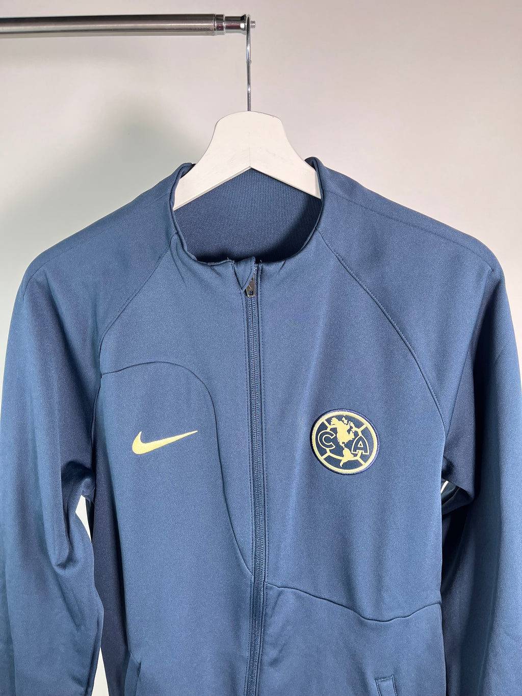 Chamarra Club America 2022 2023 (S mujer)