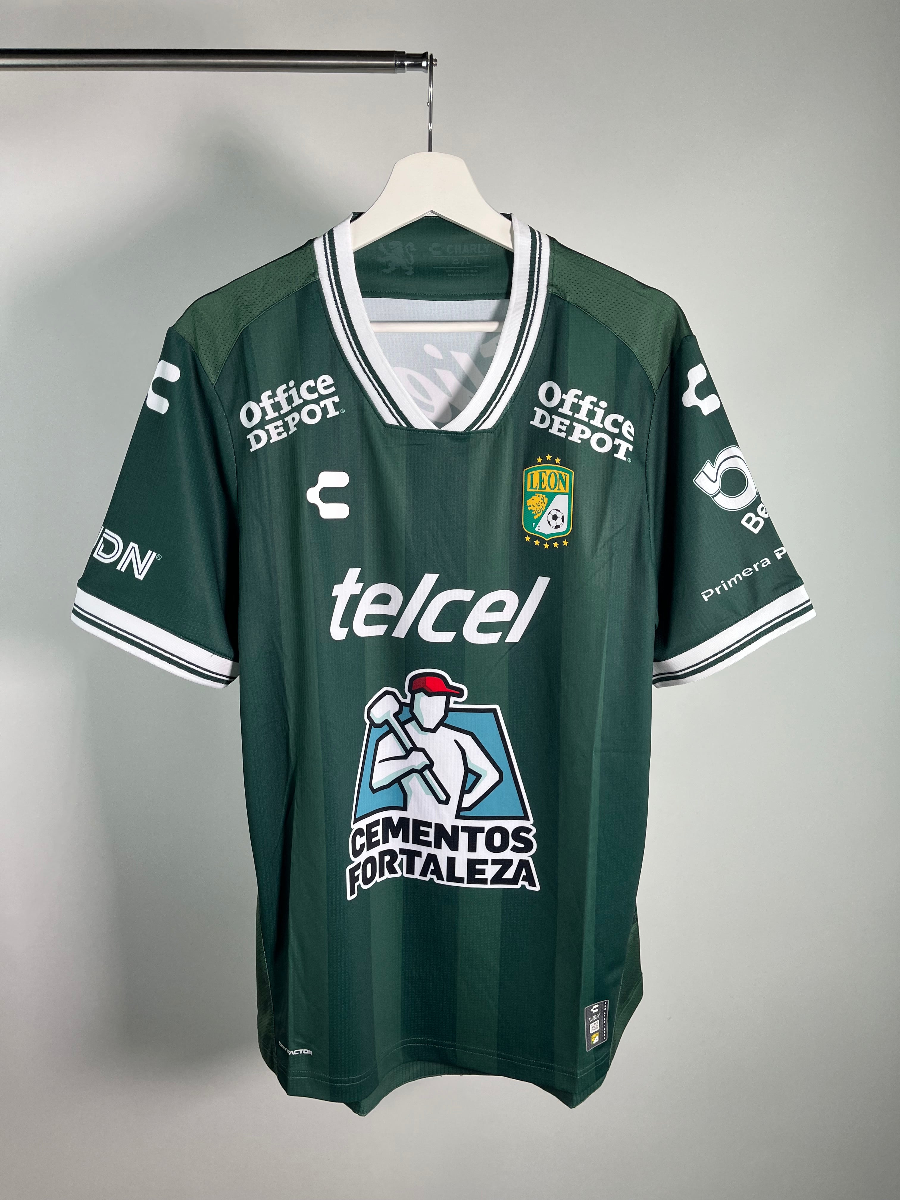 Jersey León Local 2025 2026 *C/Etiquetas* (L)