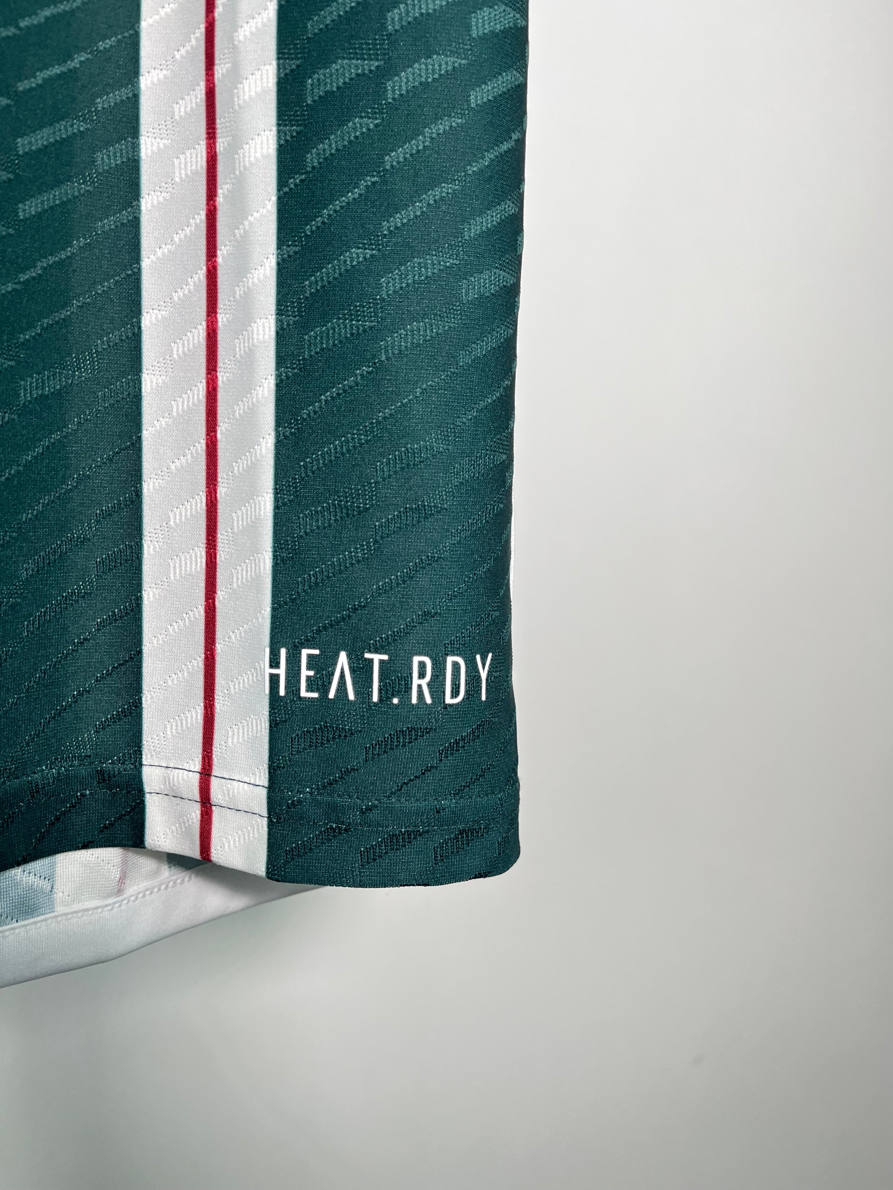 Jersey Manchester United Visita 2023 2024 Versión Jugador (M)
