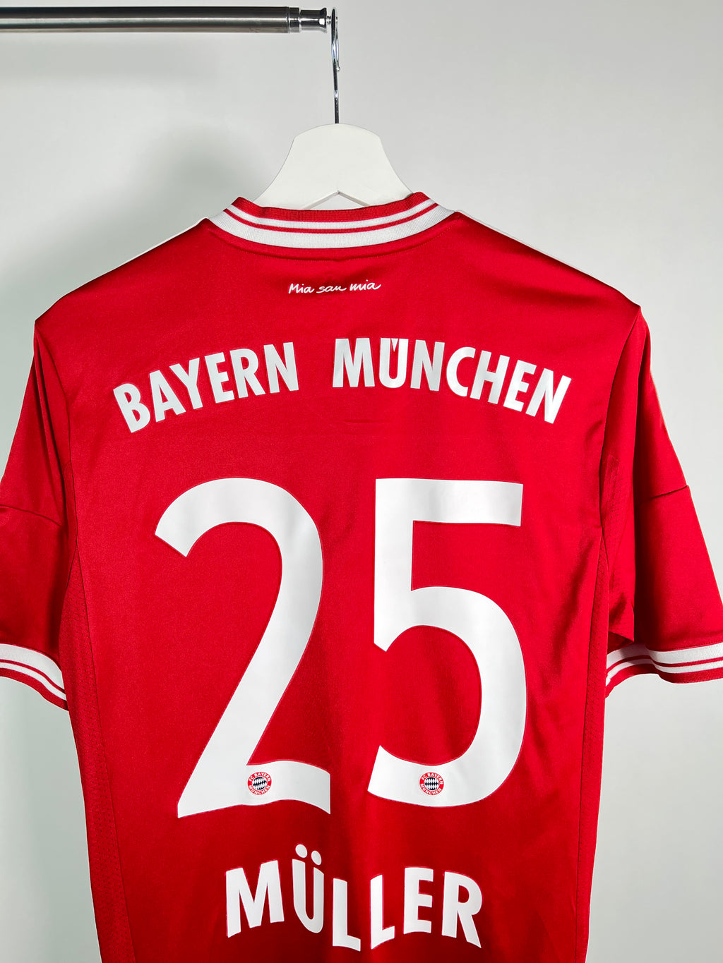 Jersey Bayern Munich Local 2013 2014 Thomas Müller (S)