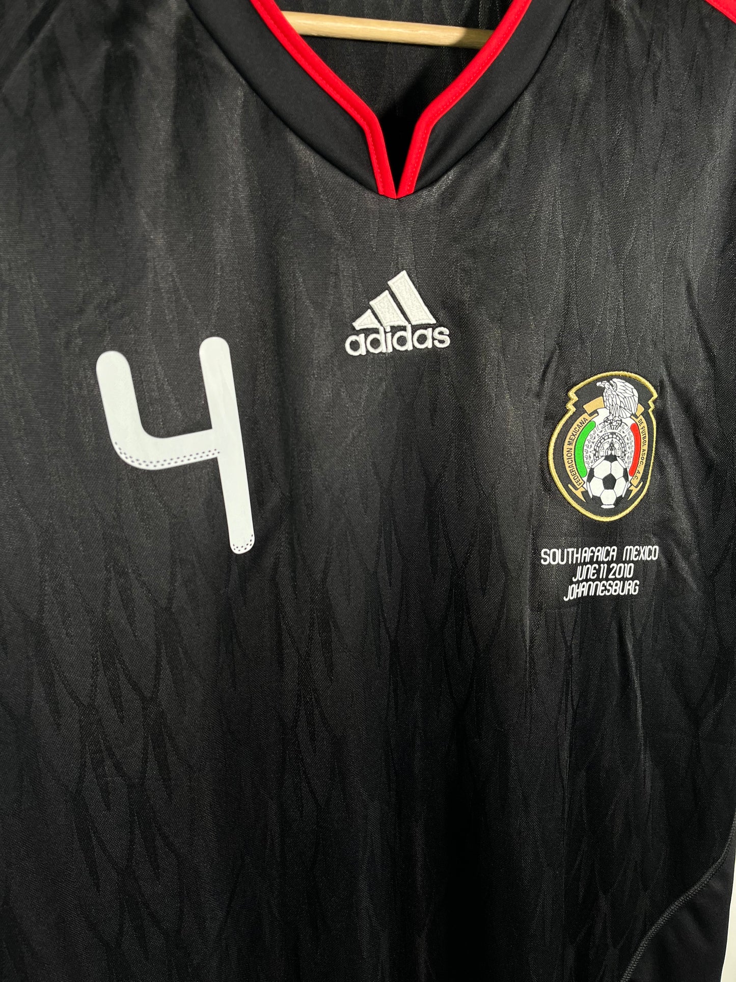 Jersey México Visita 2010 2011 *Match Detail vs Sudáfrica* Rafael Márquez (XL)