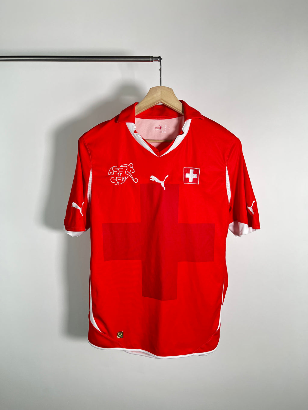 Jersey Suiza Local 2010 2012 (L)