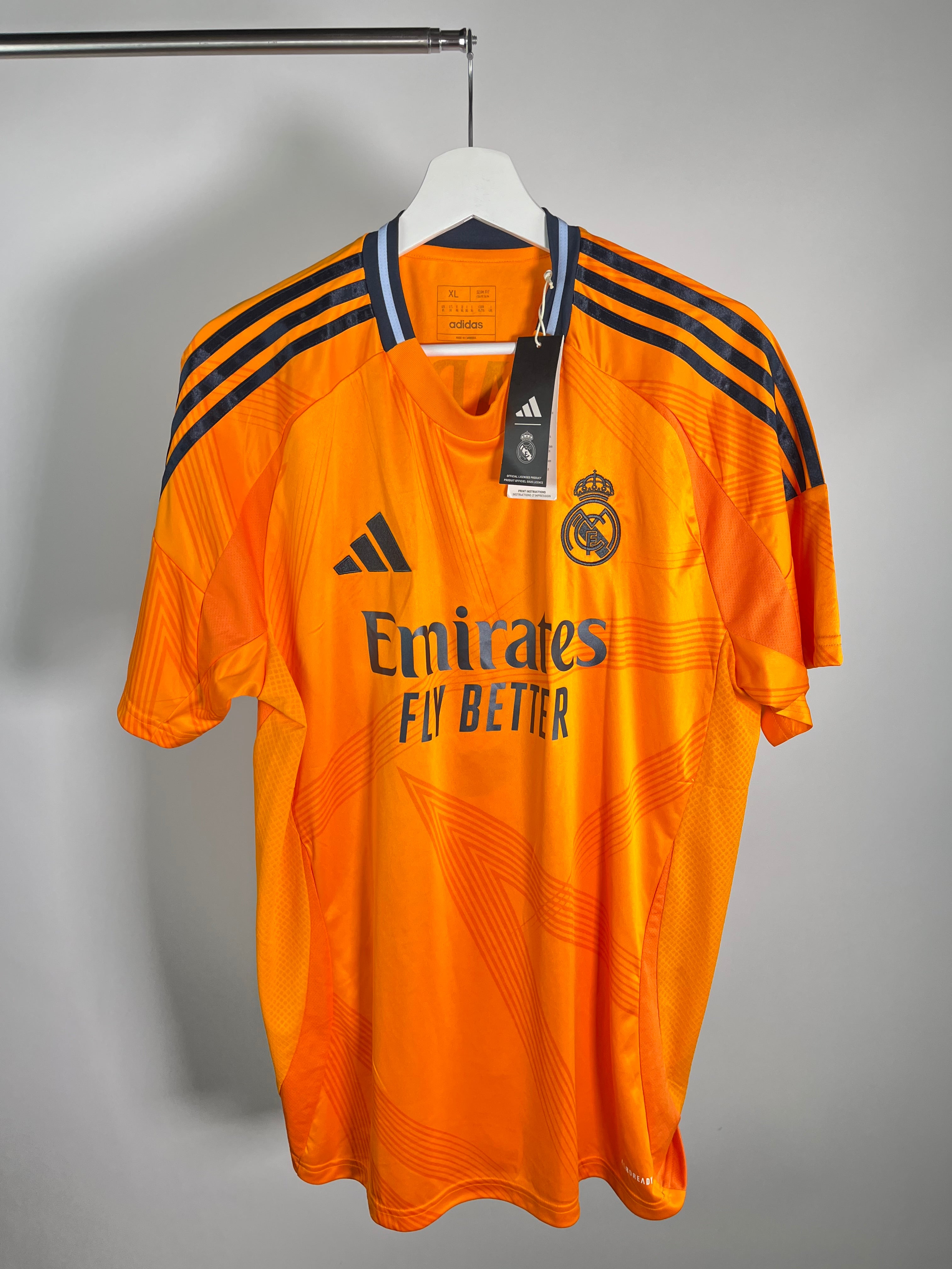 Jersey Real Madrid Visita 2024 2025 Kylian Mbappé *C/Etiquetas* (XL)
