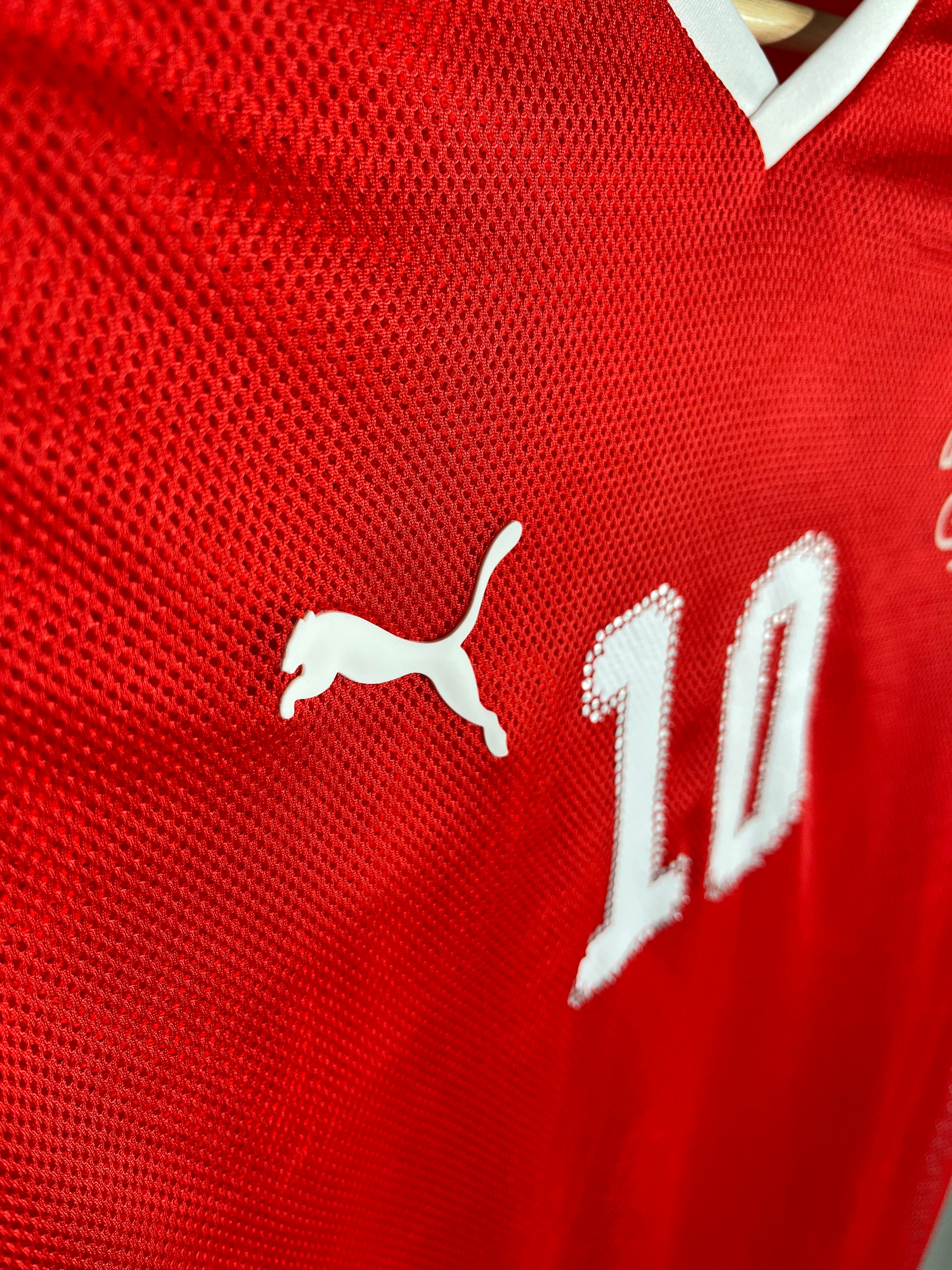 Jersey Suiza Local 2008 2010 Murat Yakın (L)