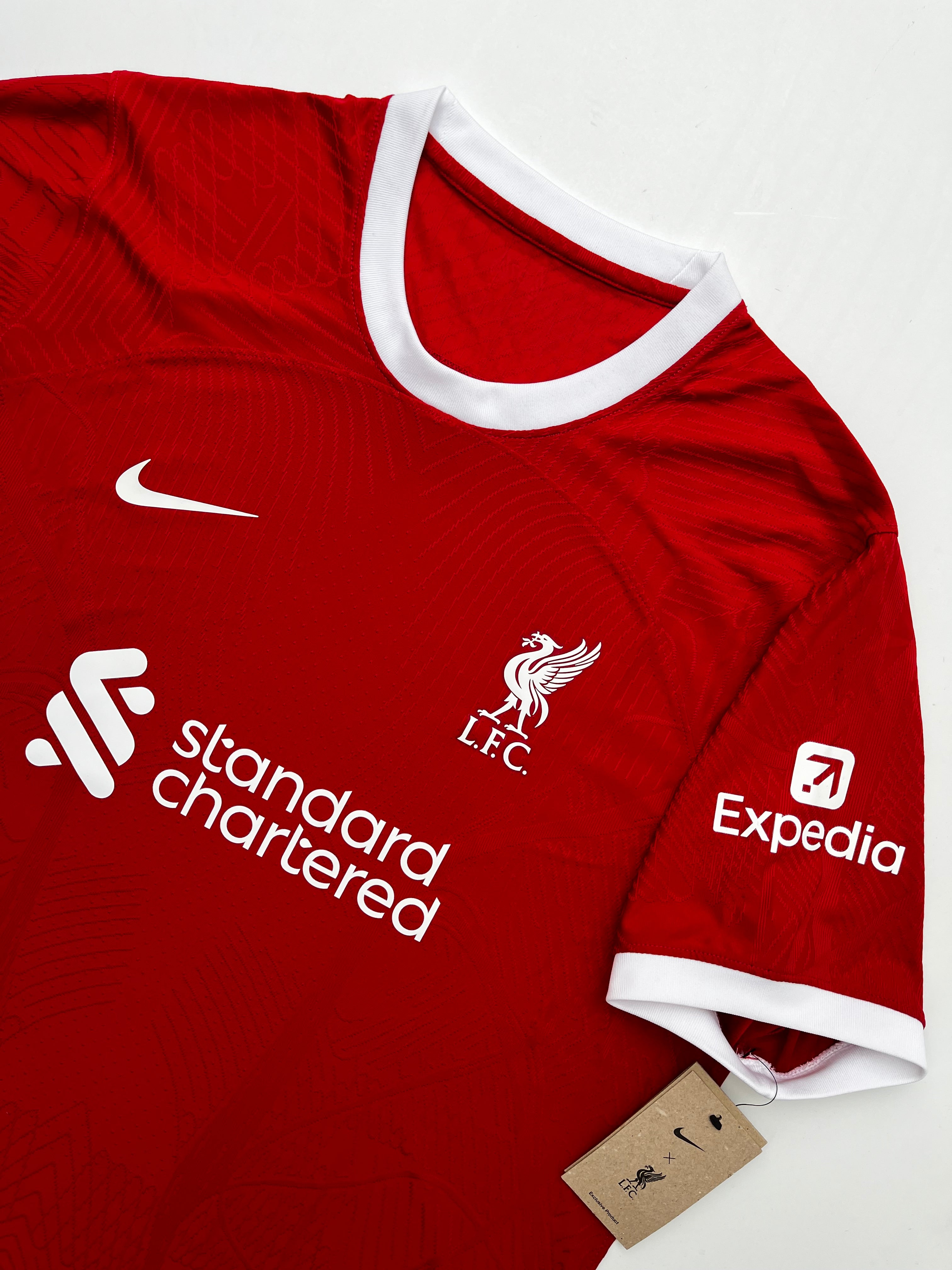 Jersey Liverpool Local 2023 2024 Versión Jugador *C/Etiquetas* (XL)