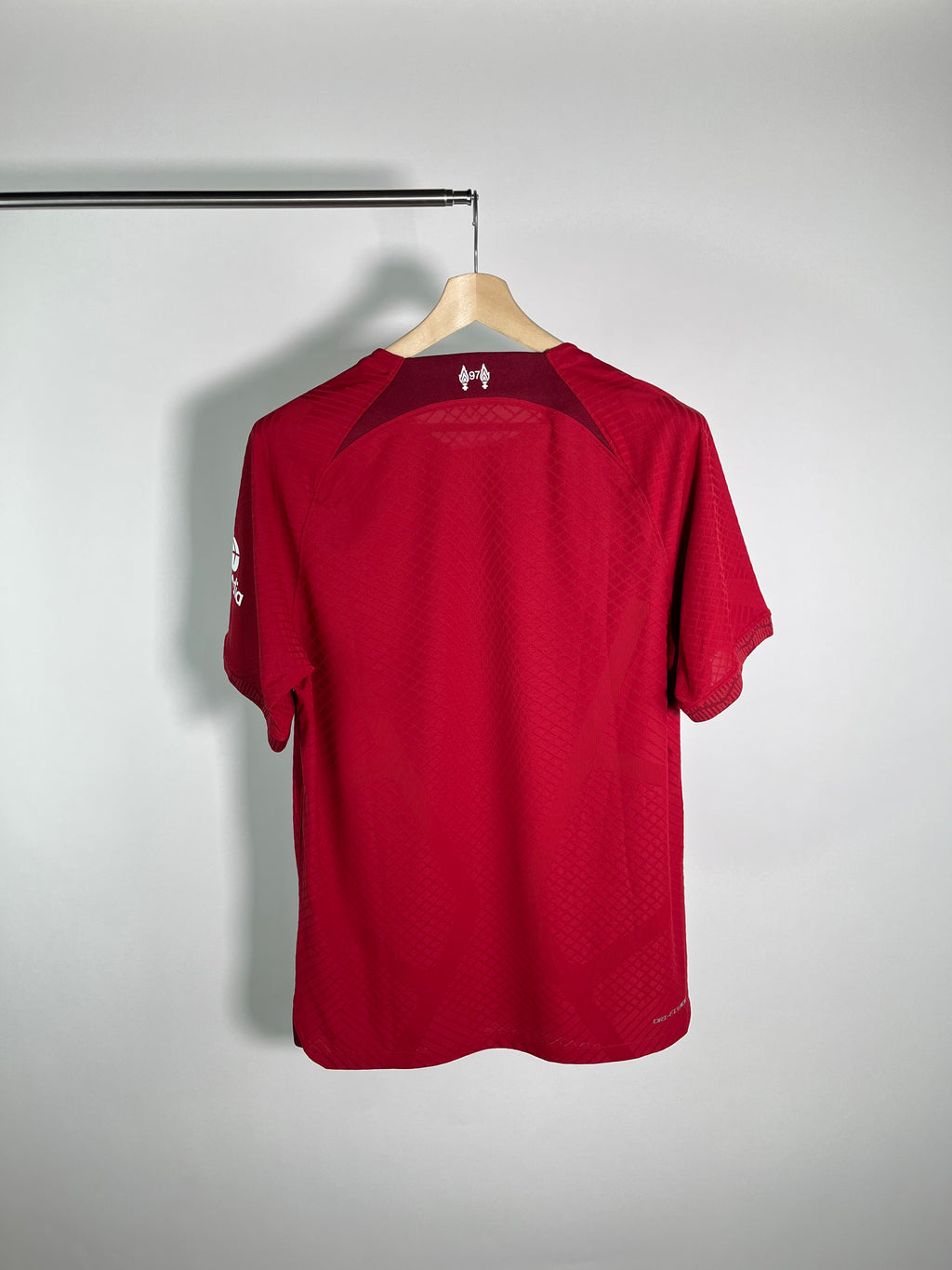 Jersey Liverpool Local 2022 2023 Versión Jugador (L)