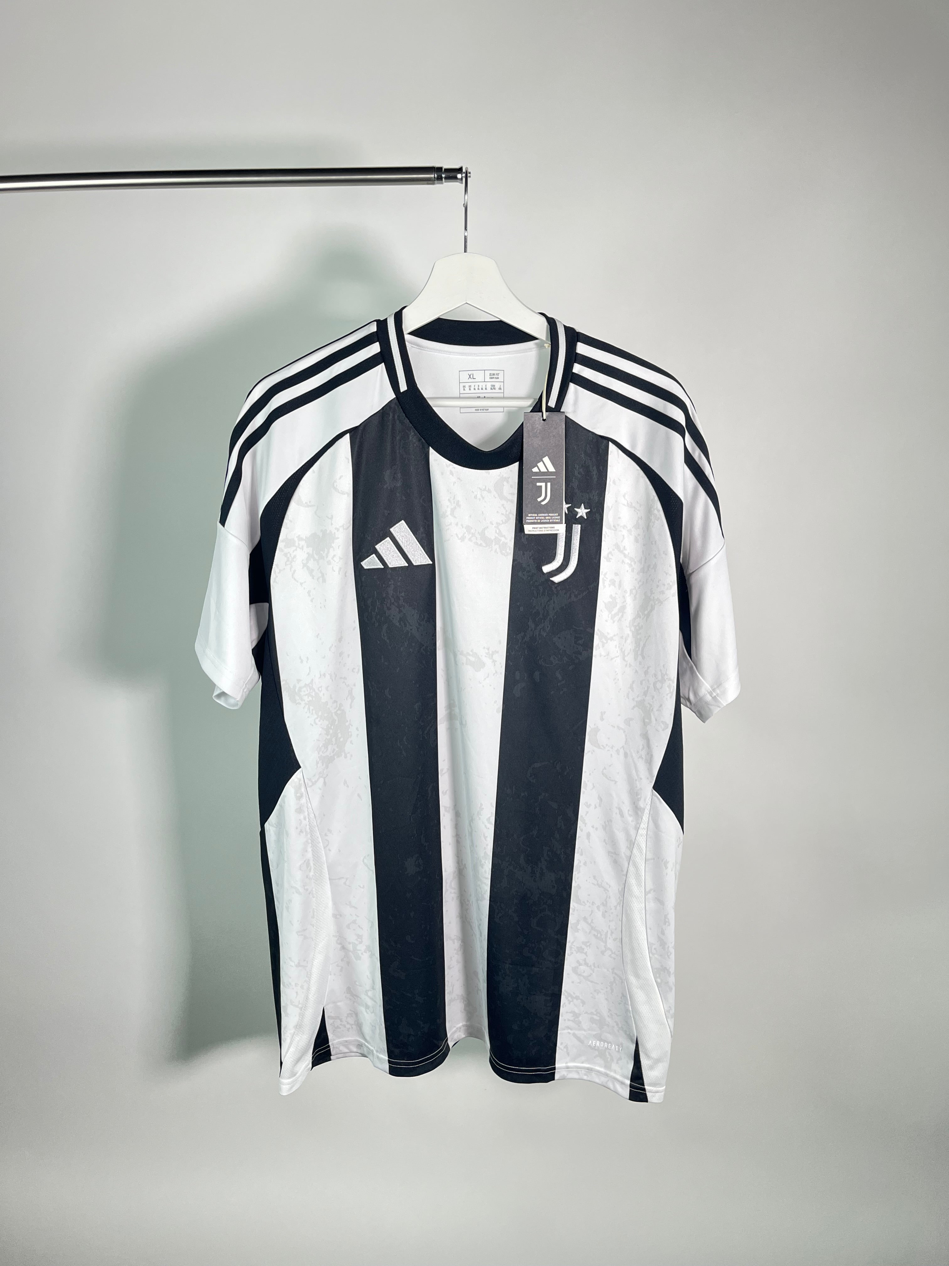 Jersey Juventus Local 2024 2025 *C/Etiquetas* (XL)