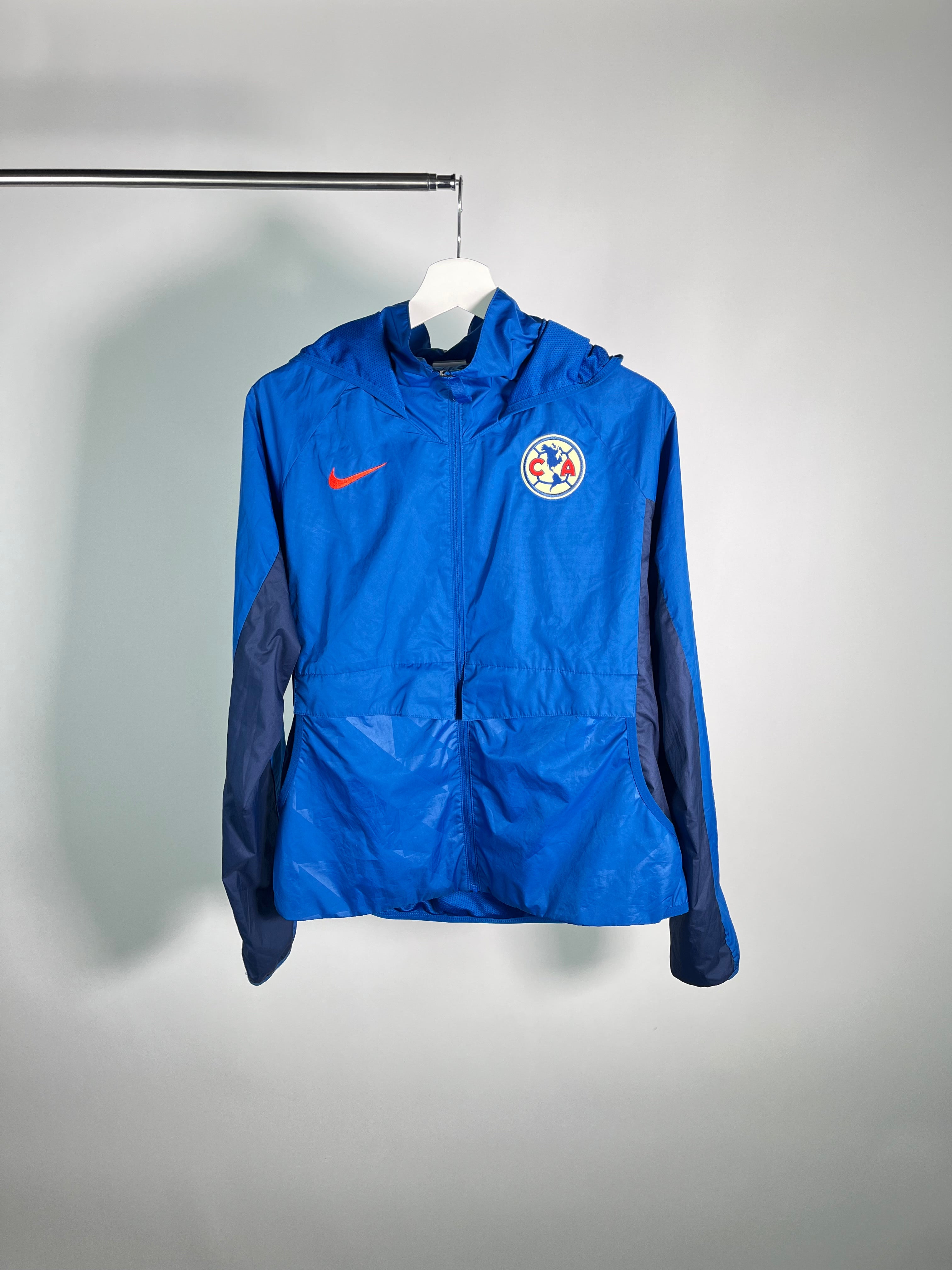 Chamarra Club América 2023 2024 (M Mujer)