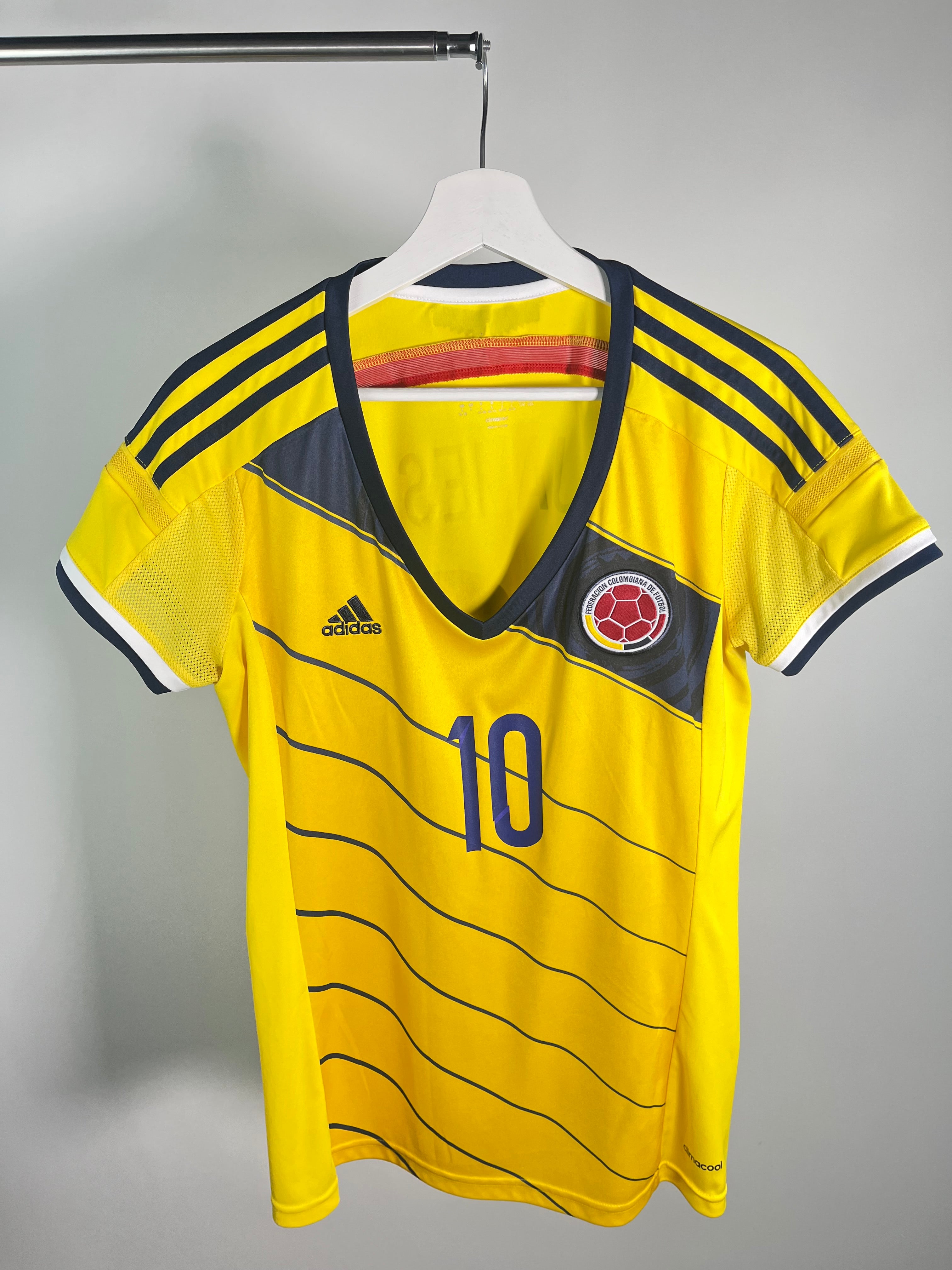 Jersey Colombia Local 2014 2015 James Rodríguez (L Mujer)
