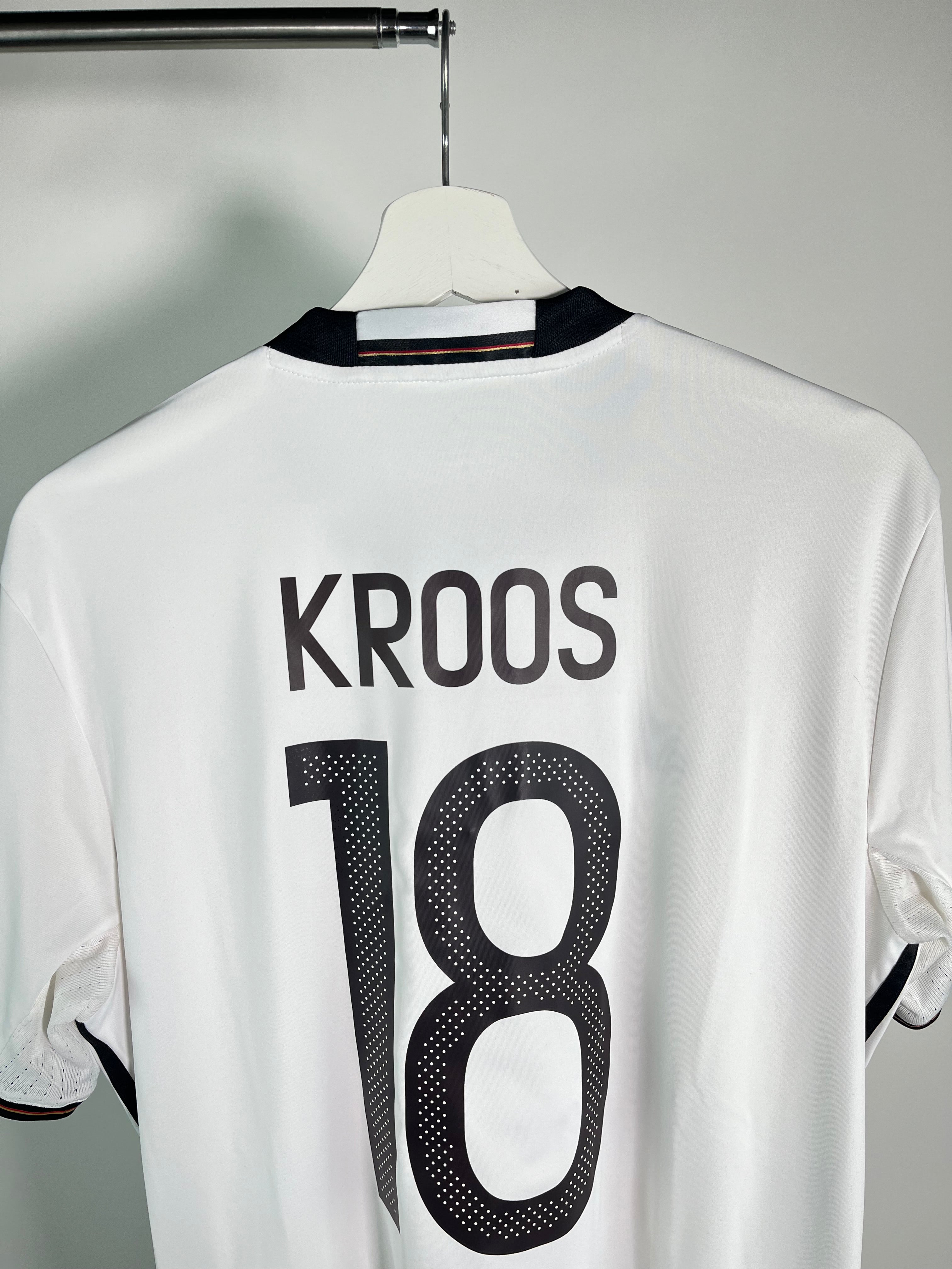 Jersey Alemania Local 2016 2017 Toni Kroos (M)