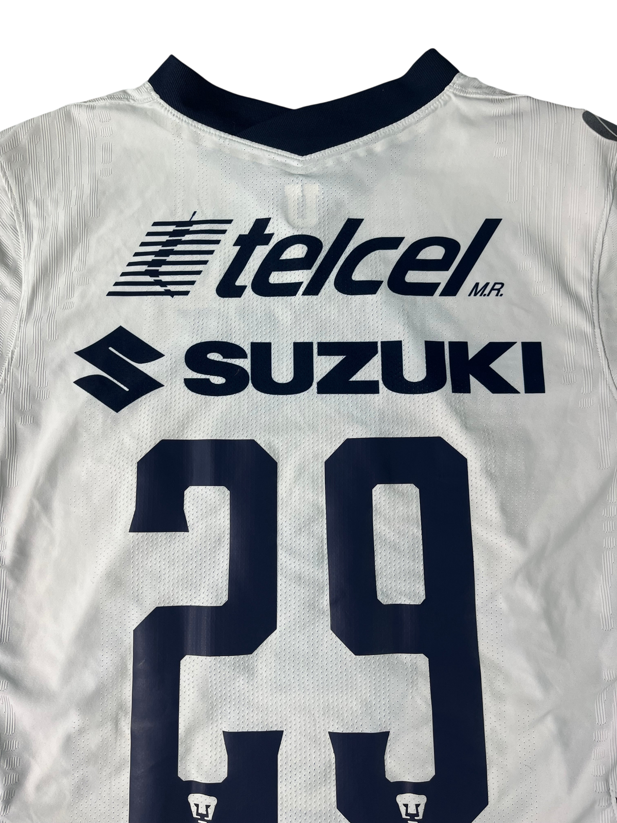 Jersey Pumas Local 2020 2021 Utilería Bryan Mendoza (M)