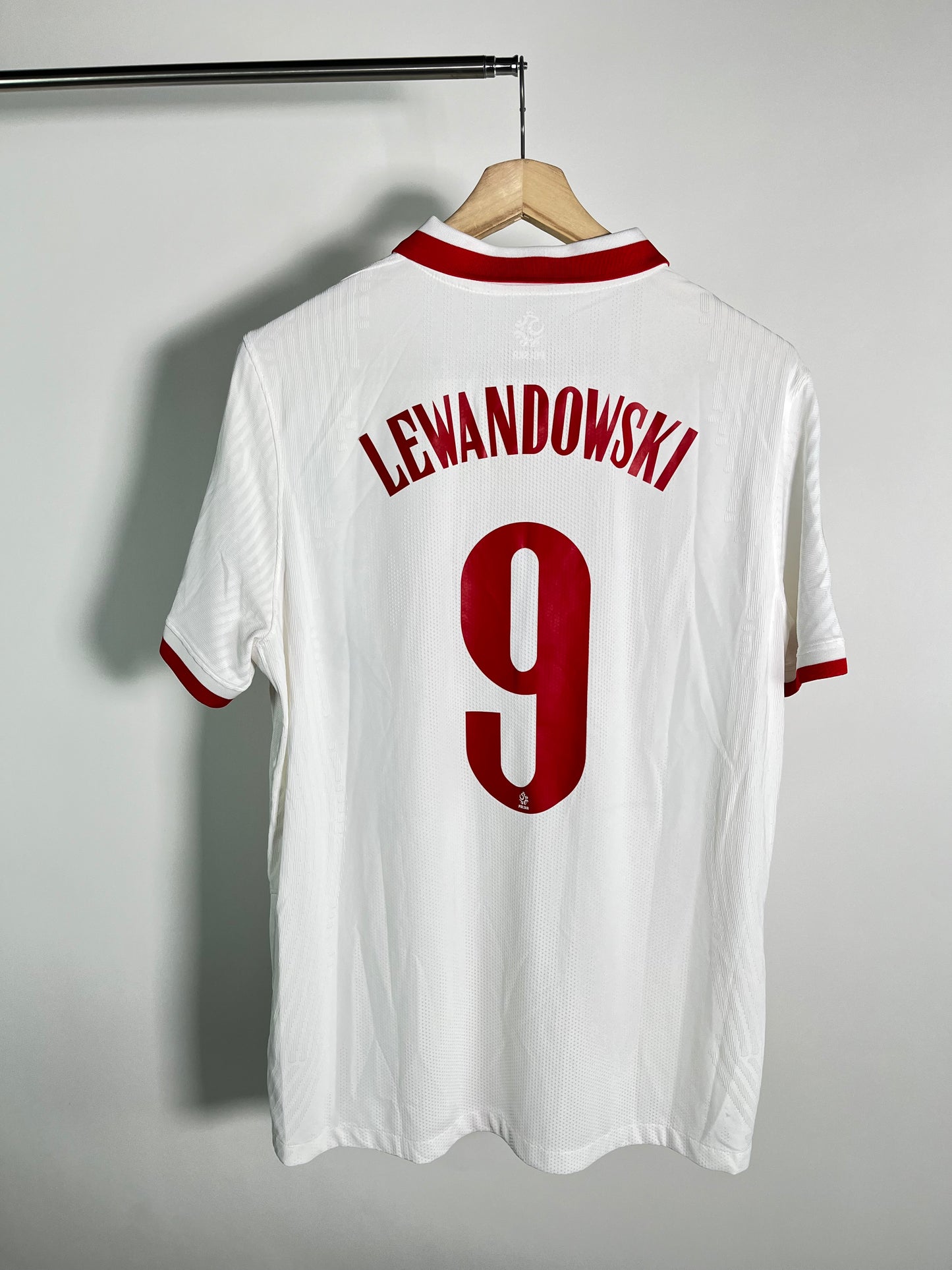 Jersey Polonia Local 2020 2022 Versión Jugador *Eurocopa* Robert Lewandowski (XL)