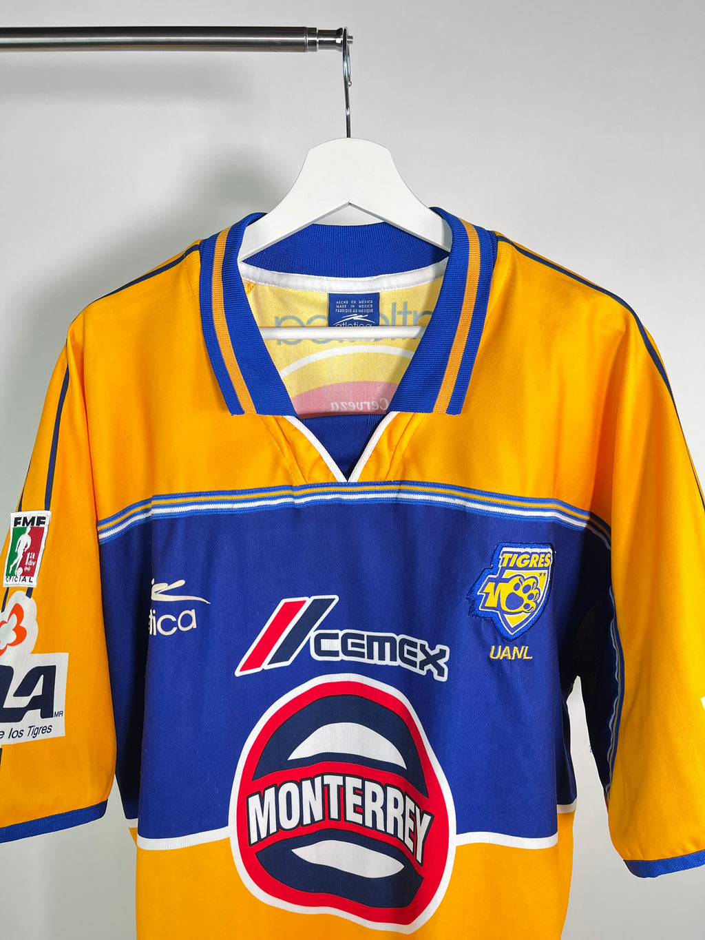 Jersey Tigres Local 2000 2001 (L)