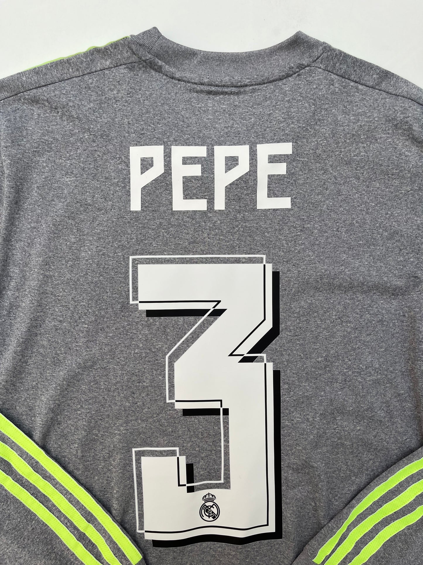 Jersey Real Madrid Visita 2015 2016 Manga Larga Pepe (S)