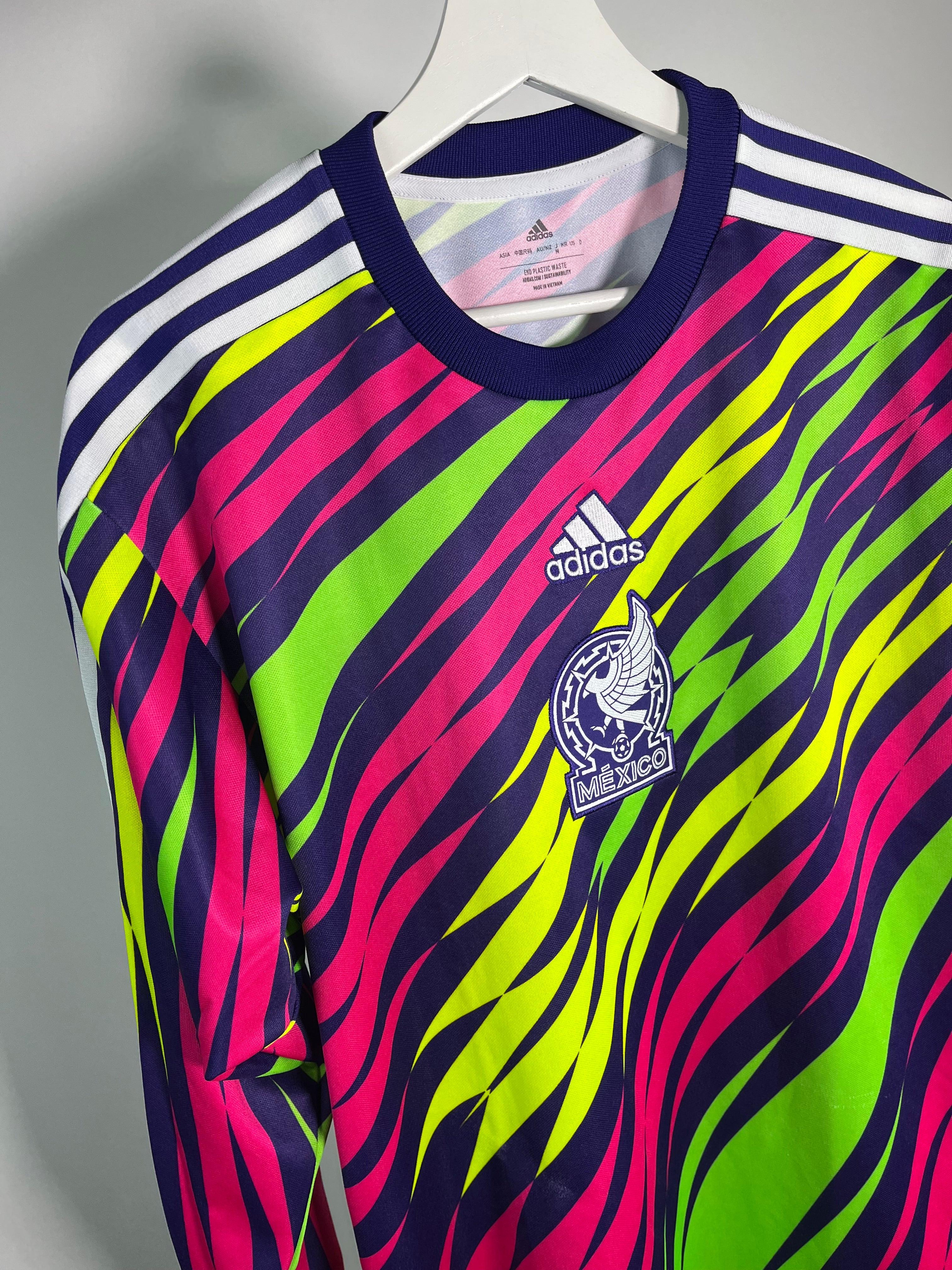 Jersey México Icon 2022 2023 Manga Larga (M)