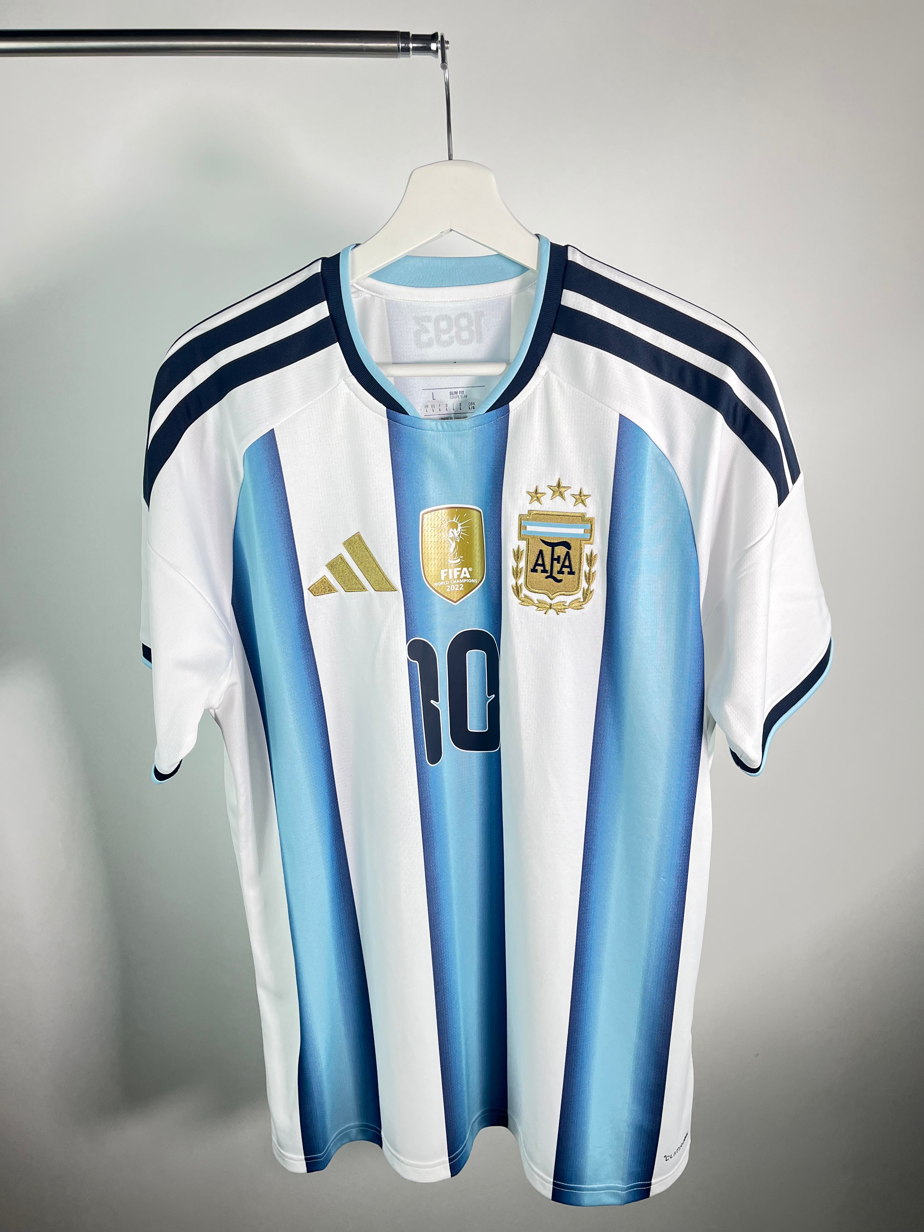 Jersey Argentina Local 2026 2027 Lionel Messi (L)