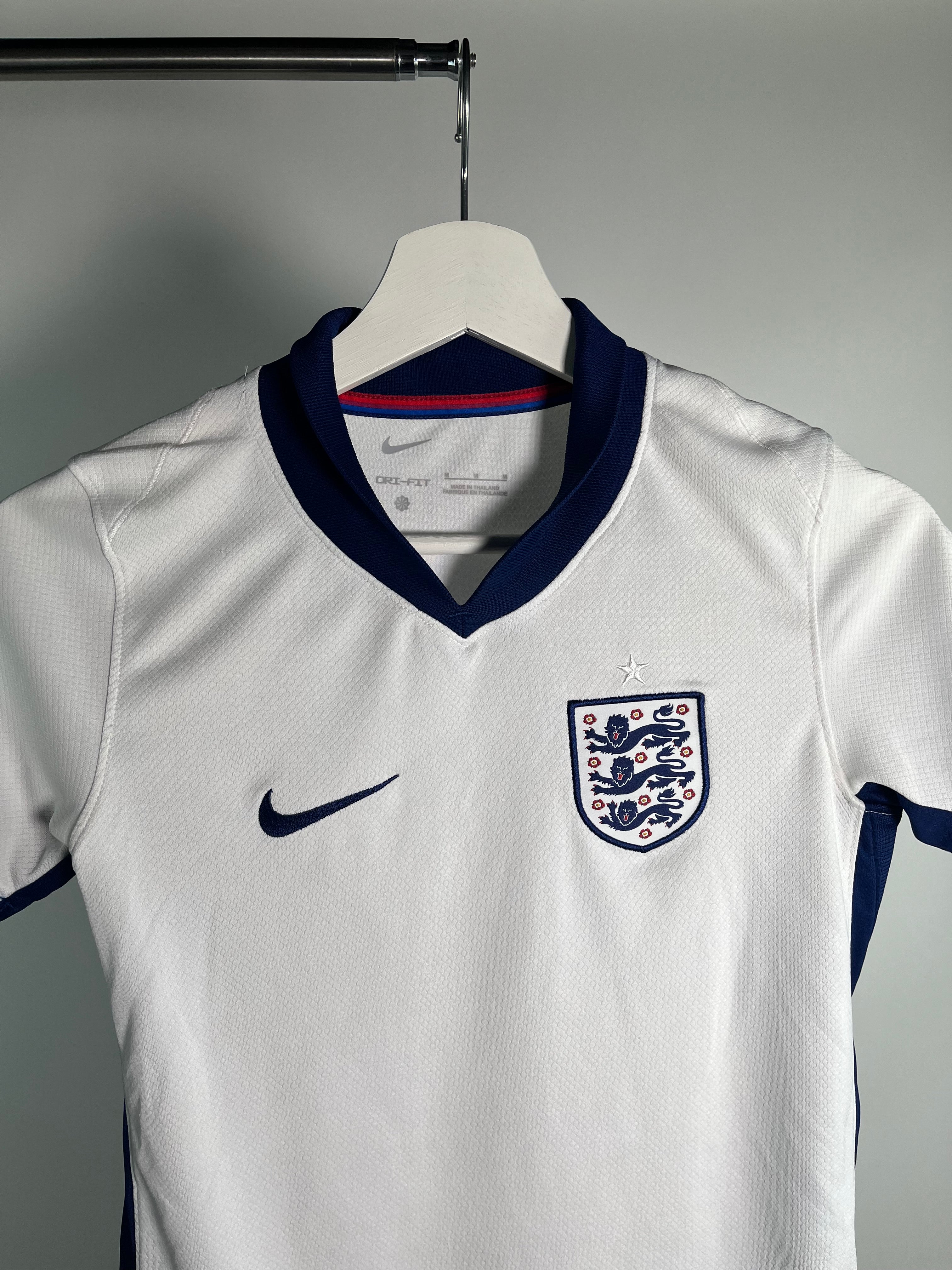 Jersey Inglaterra Local 2024 2025 (M Mujer)