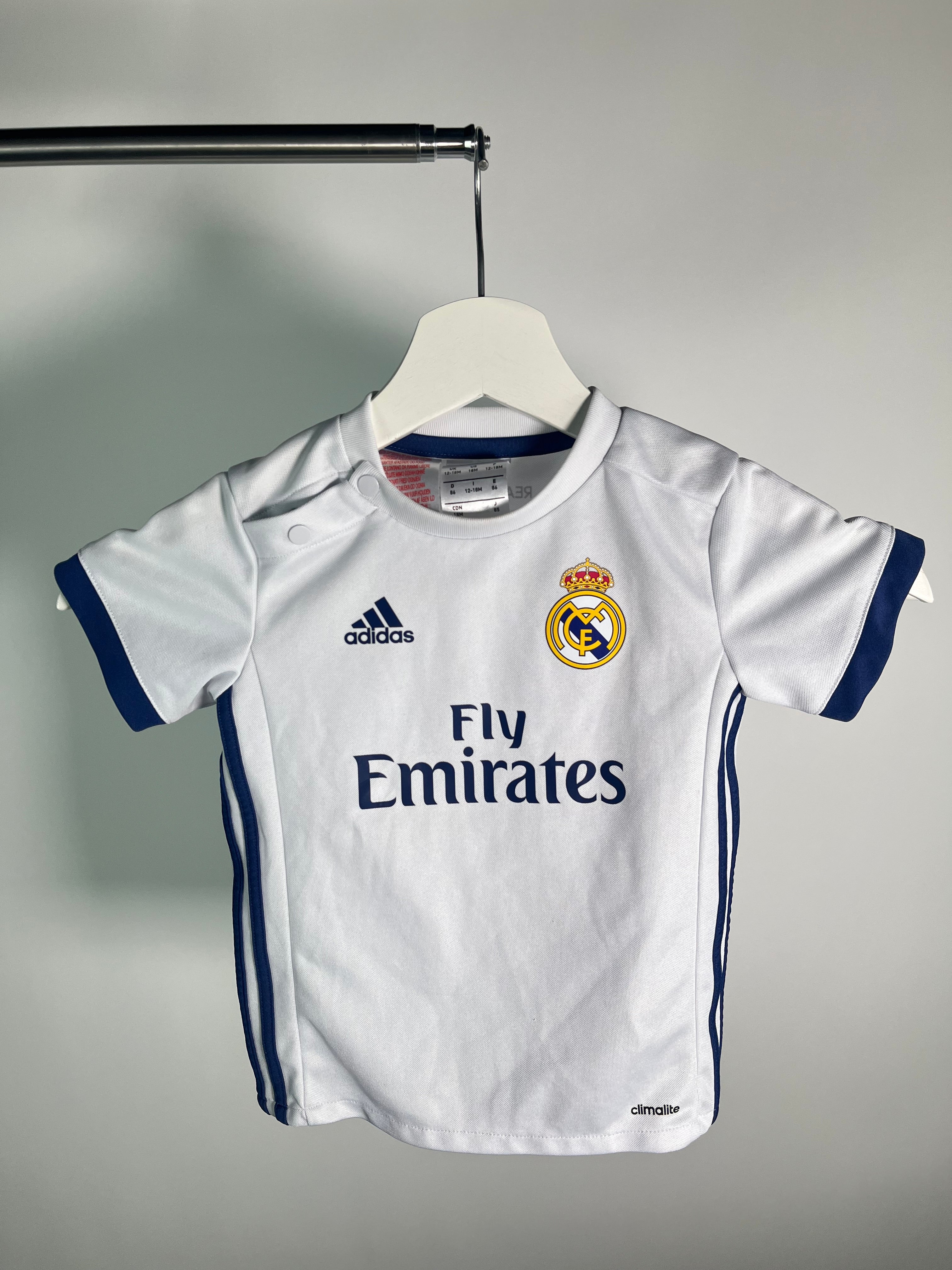 Jersey Real Madrid Local 2016 2017 Cristiano Ronaldo (12-18 Meses)