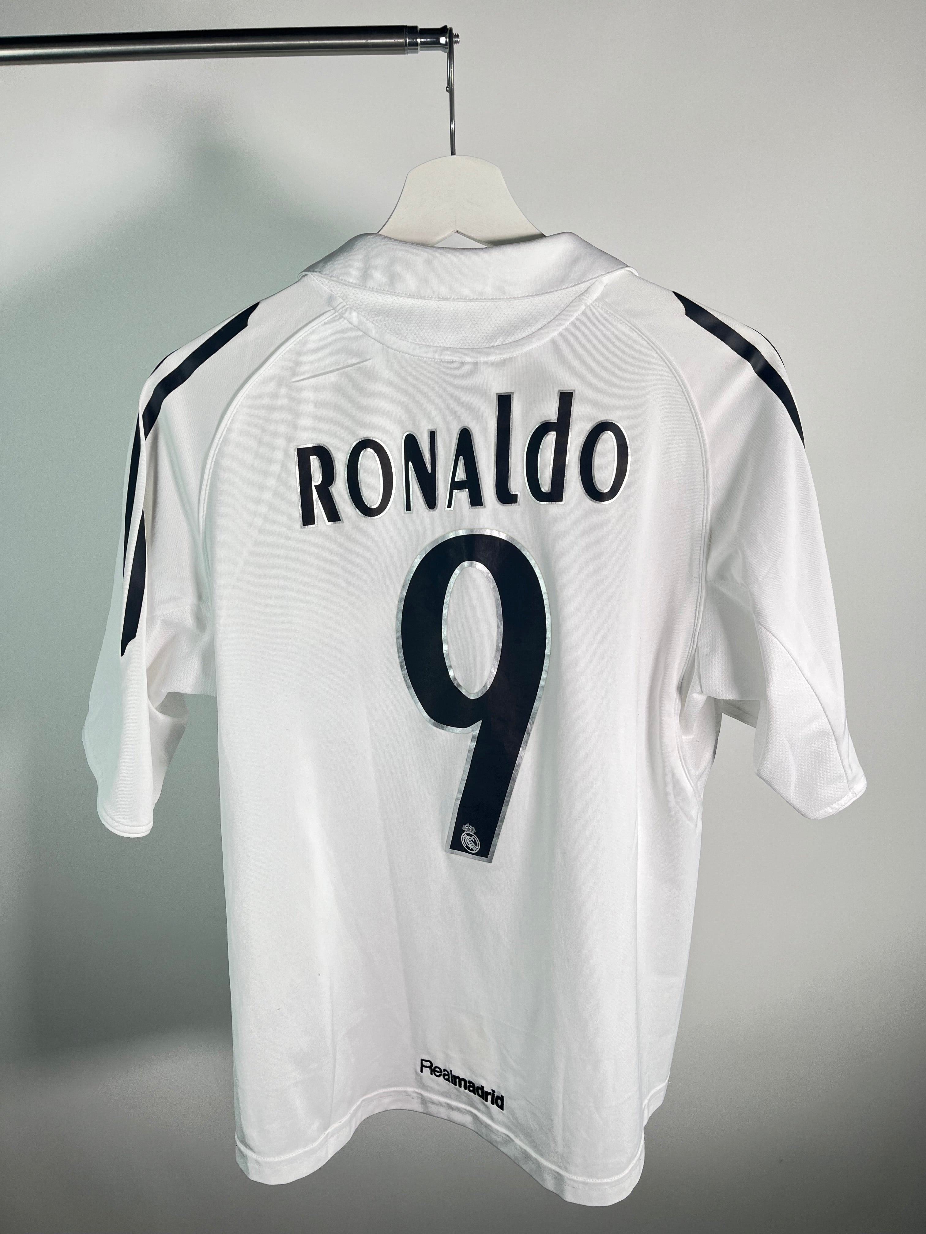 Jersey Real Madrid Local 2005 2006 Ronaldo Nazario (L Niño)