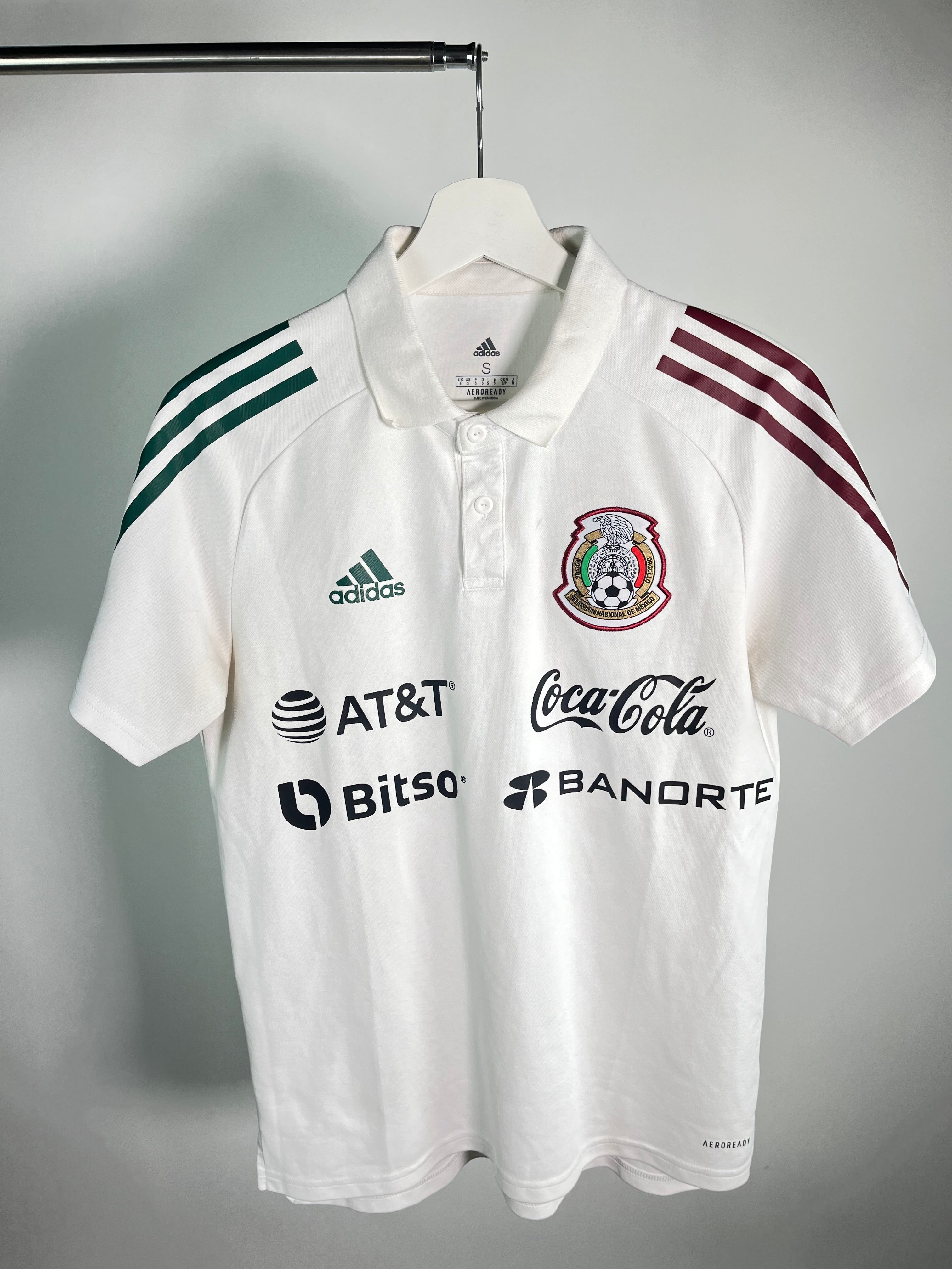 Polo México 2020 2021 Utilería (S)