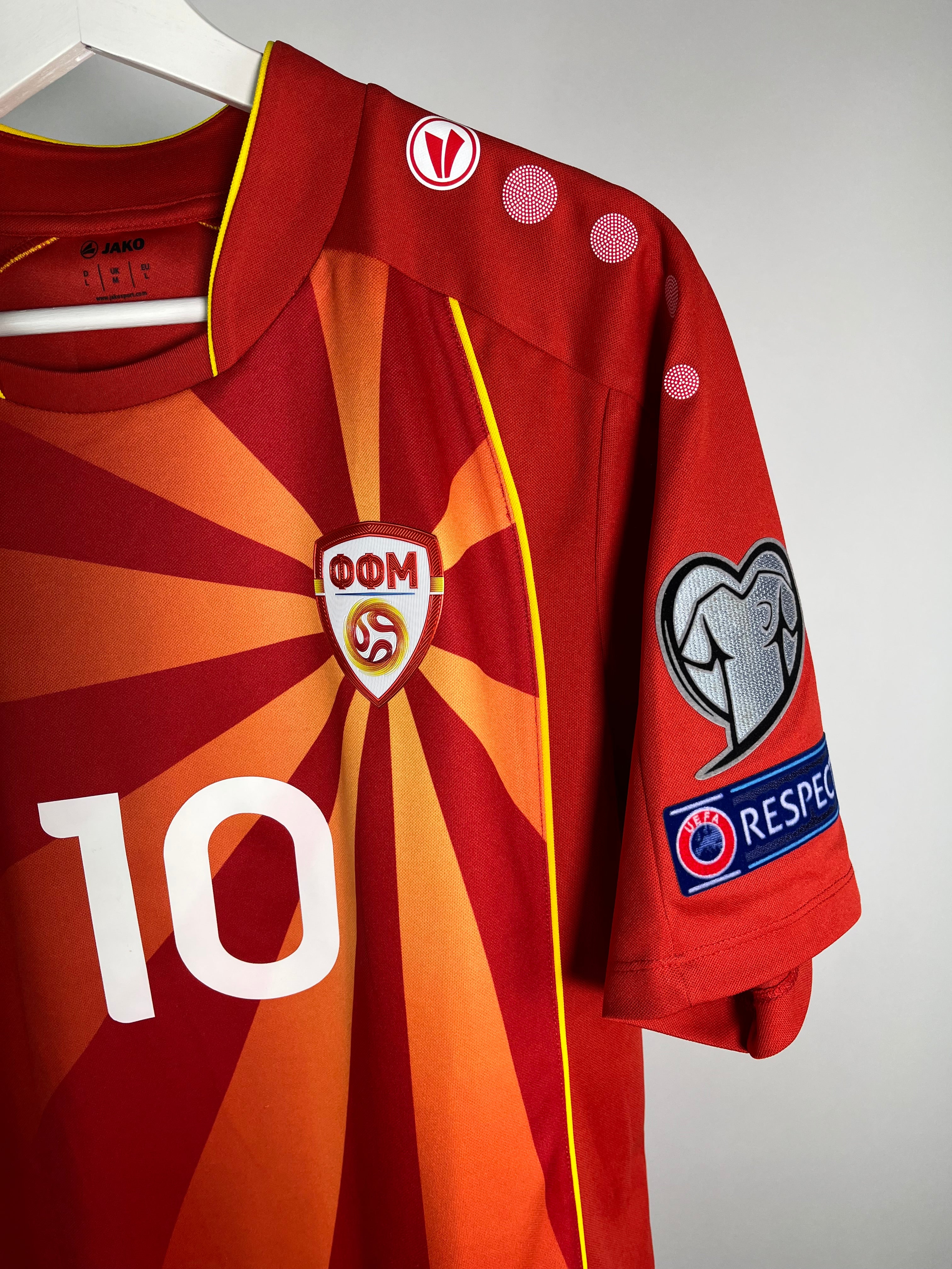 Jersey Macedonia del Norte Local 2022 2023 *Match Detail vs Georgia* Goran Pandev (L)