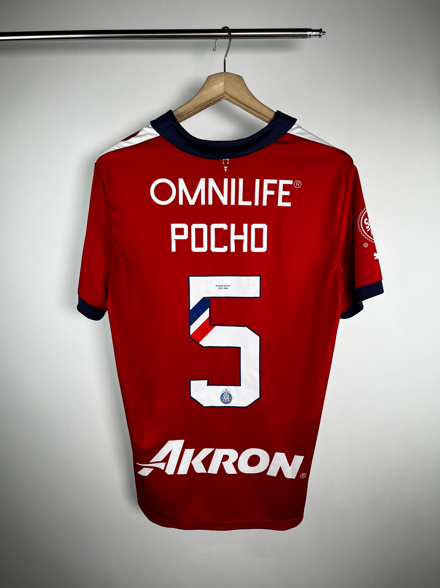 Jersey Chivas Local 2023 2024 Víctor “Pocho” Guzmán (L)
