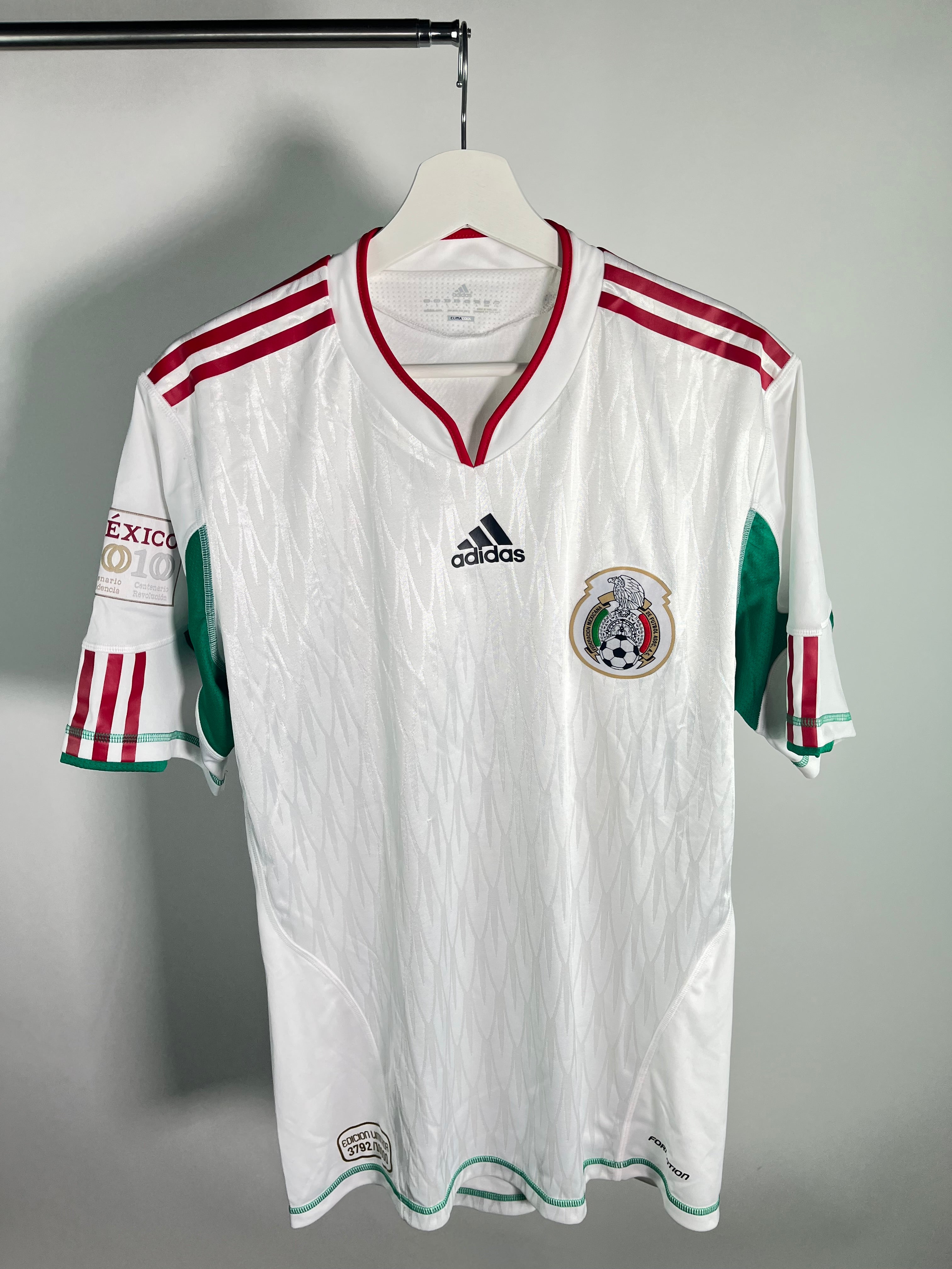 Jersey México Especial Bicentenario 2010 Versión Jugador *Foliado (3792/10000)* (L)