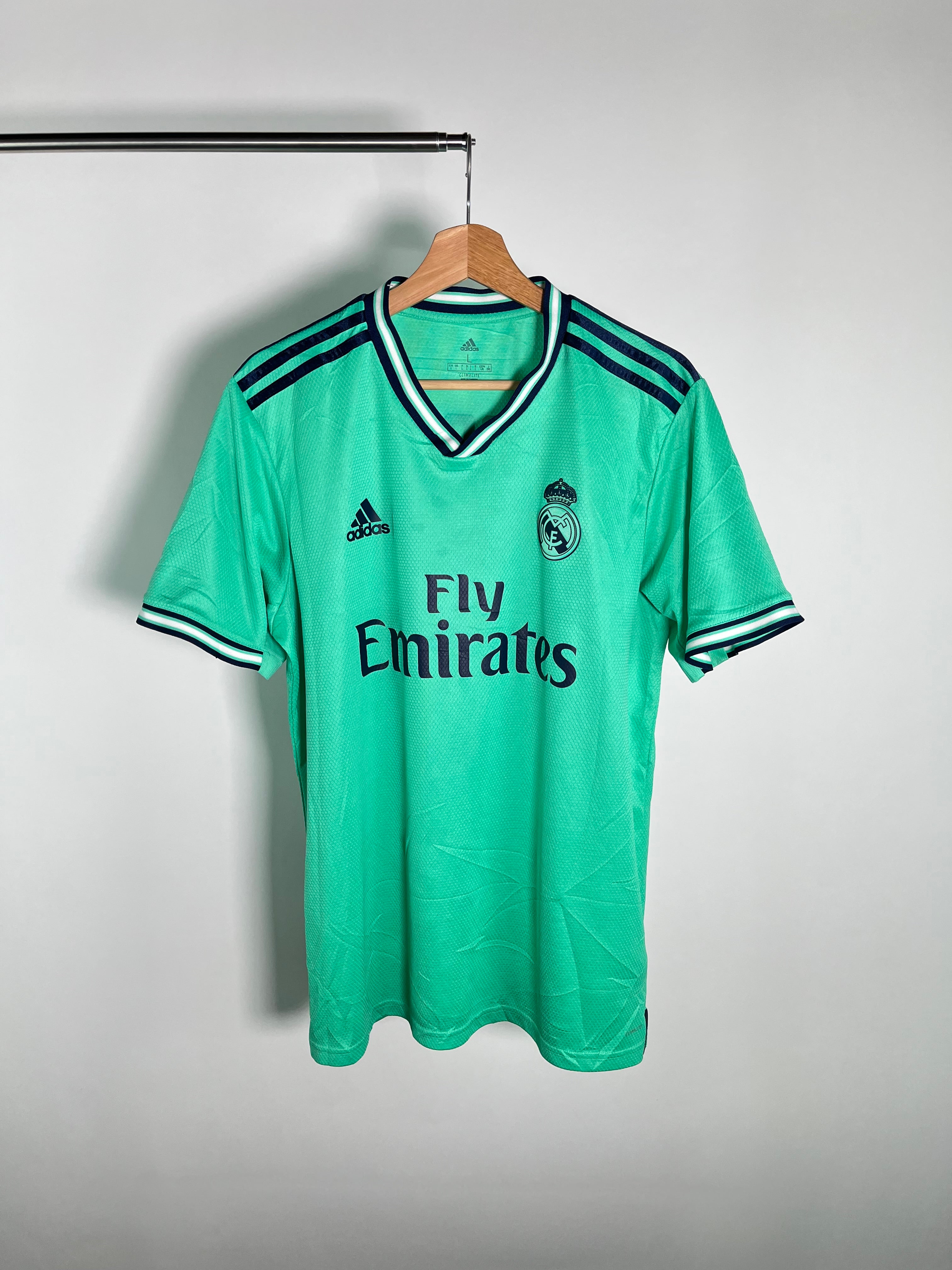Jersey Real Madrid Tercera 2019 2020 Toni Kroos (L)